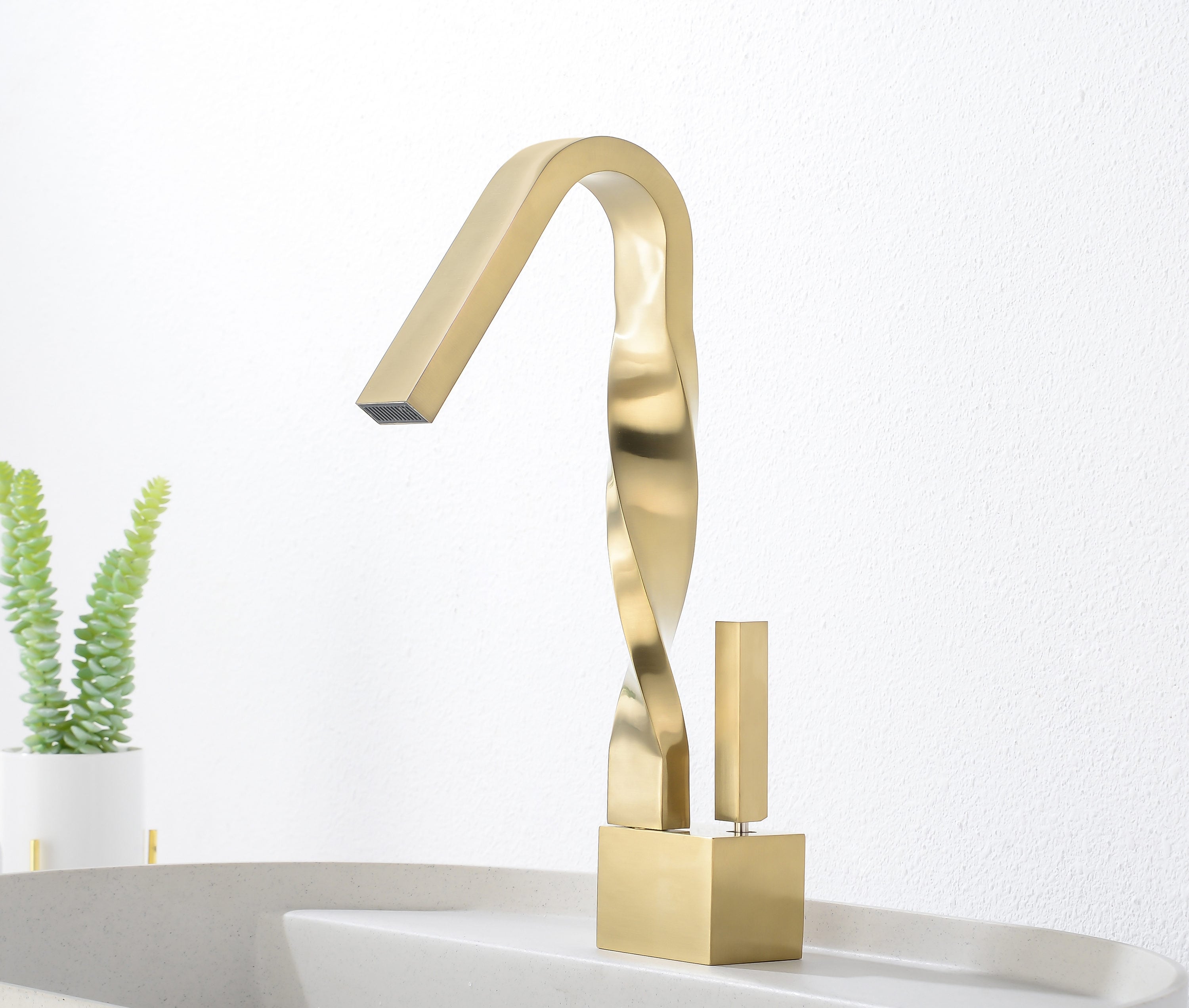 YZZY US-AM-3132SG Gold Single hole 1-handle WaterSense High-arc Residential Handle Bathroom Sink Faucet
