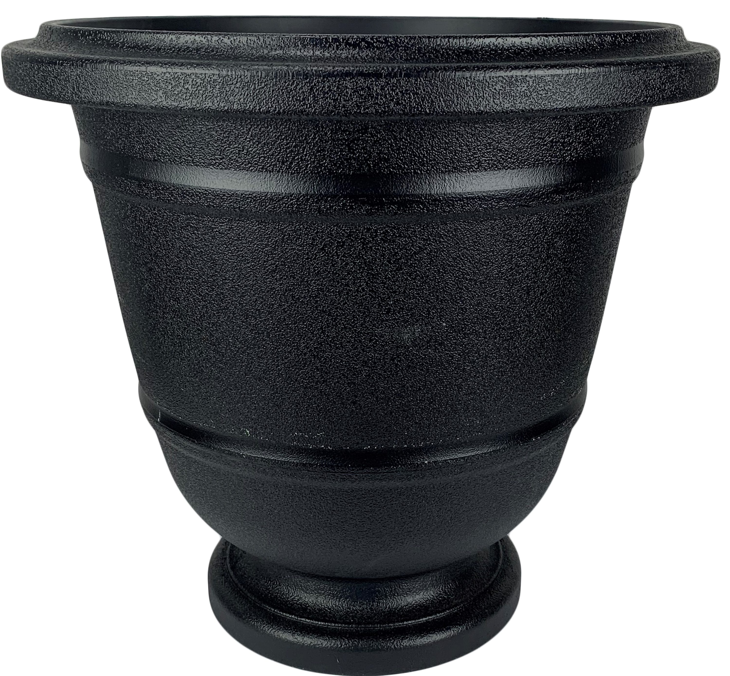 Global Outdoors Round 18 9 In W X 17 3 In H Black Plastic Planter In   44618680 