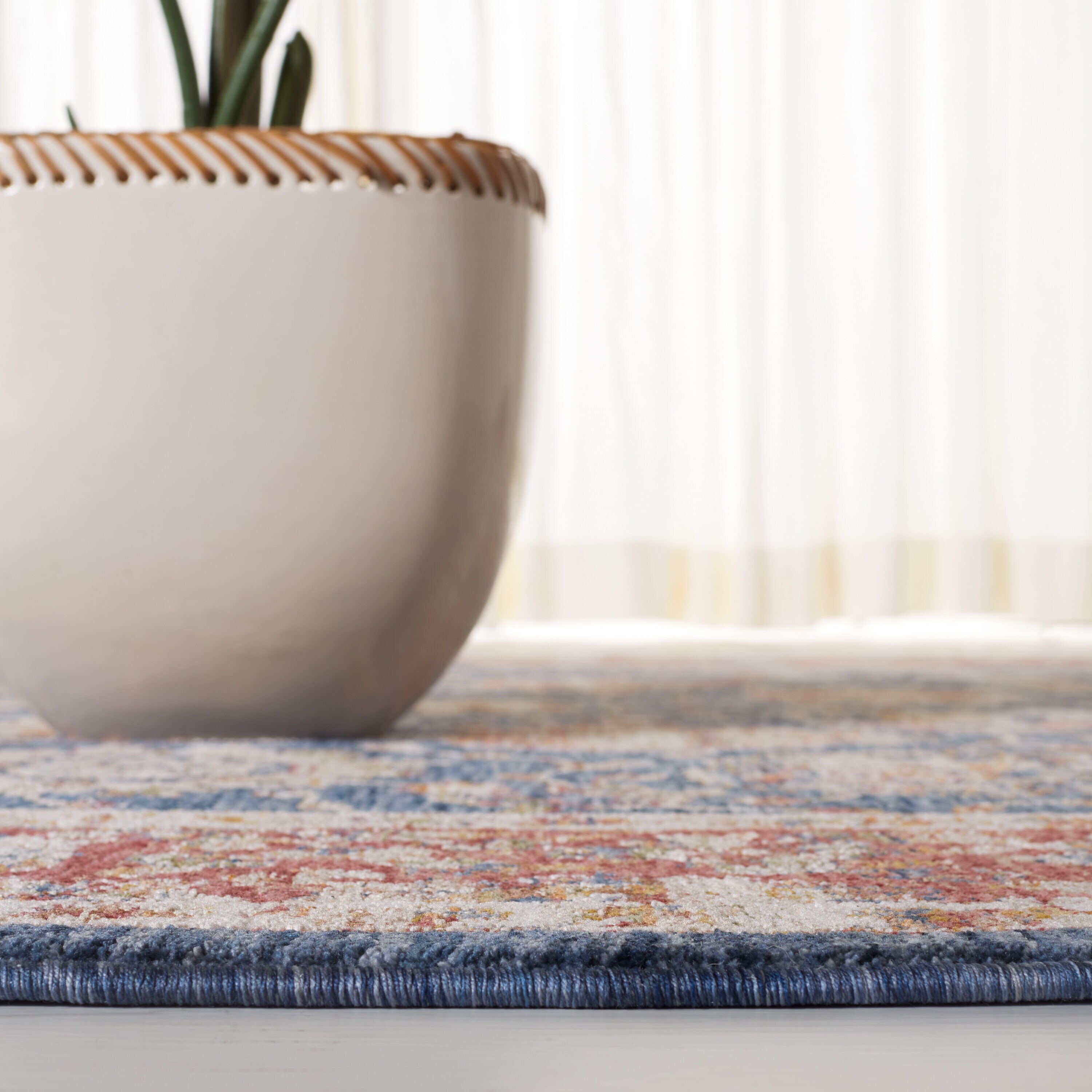 Safavieh HRL794N-7SQ rugs - View #4