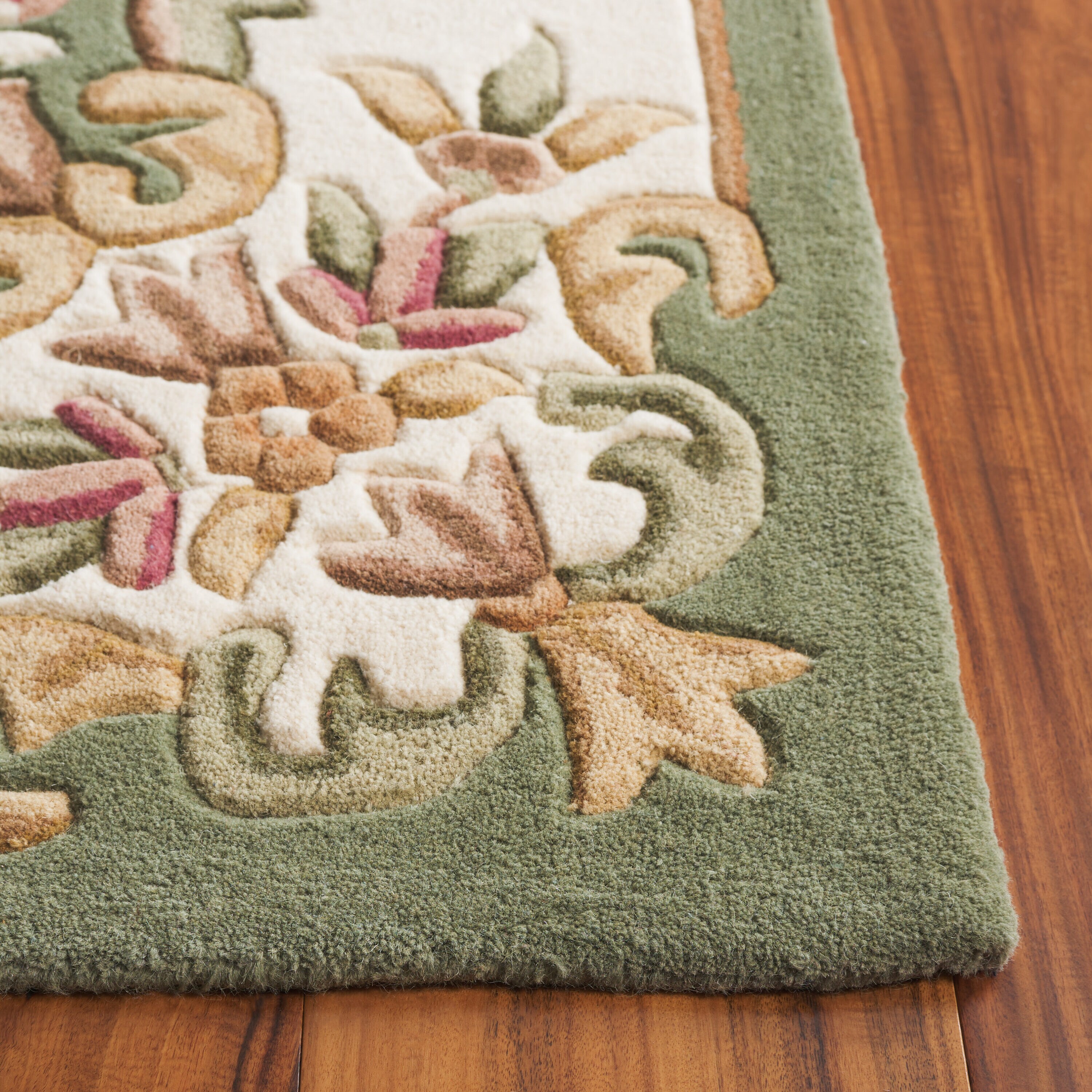 Safavieh AUB301Y-5 rugs - View #3