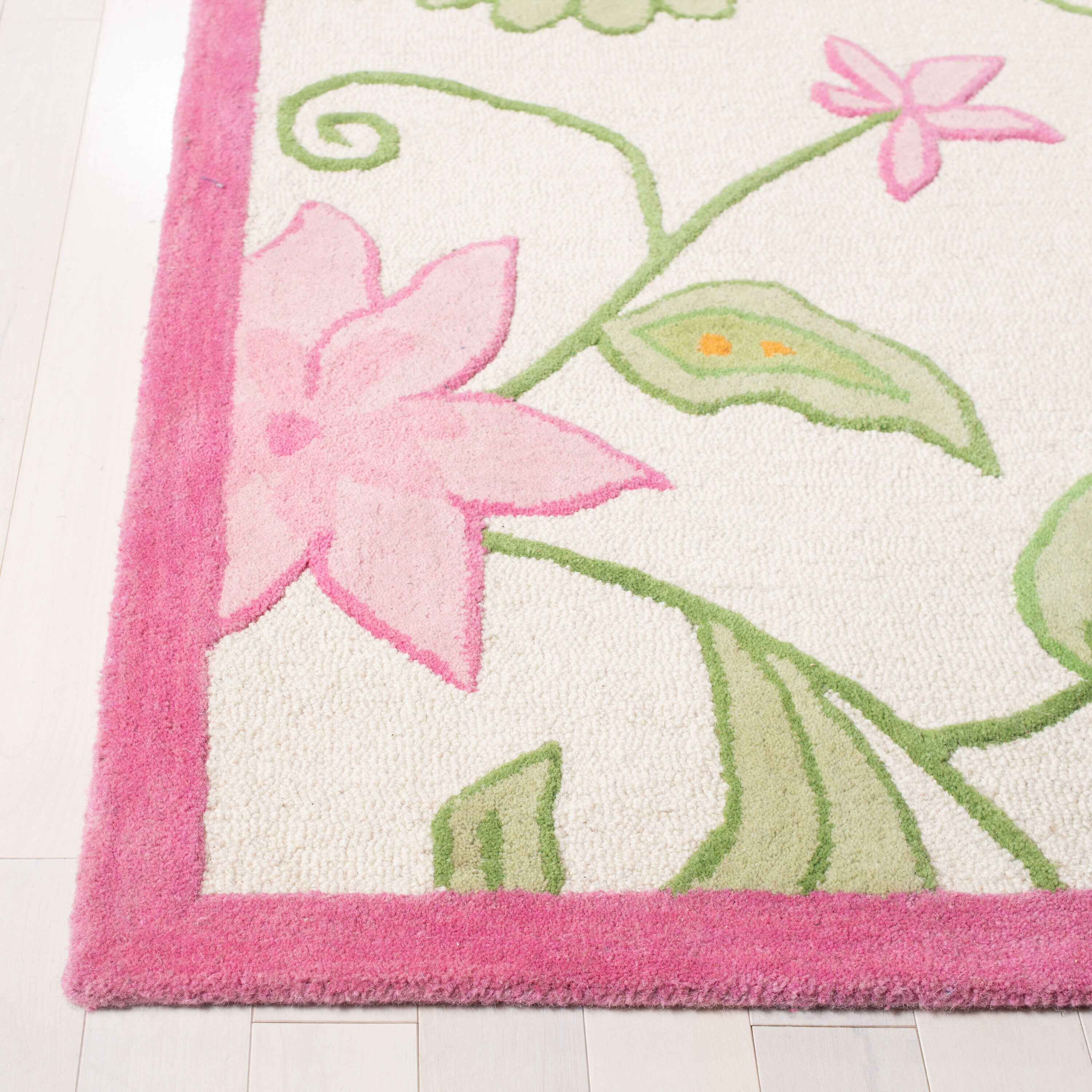 Safavieh SFK351A-2 rugs - View #2