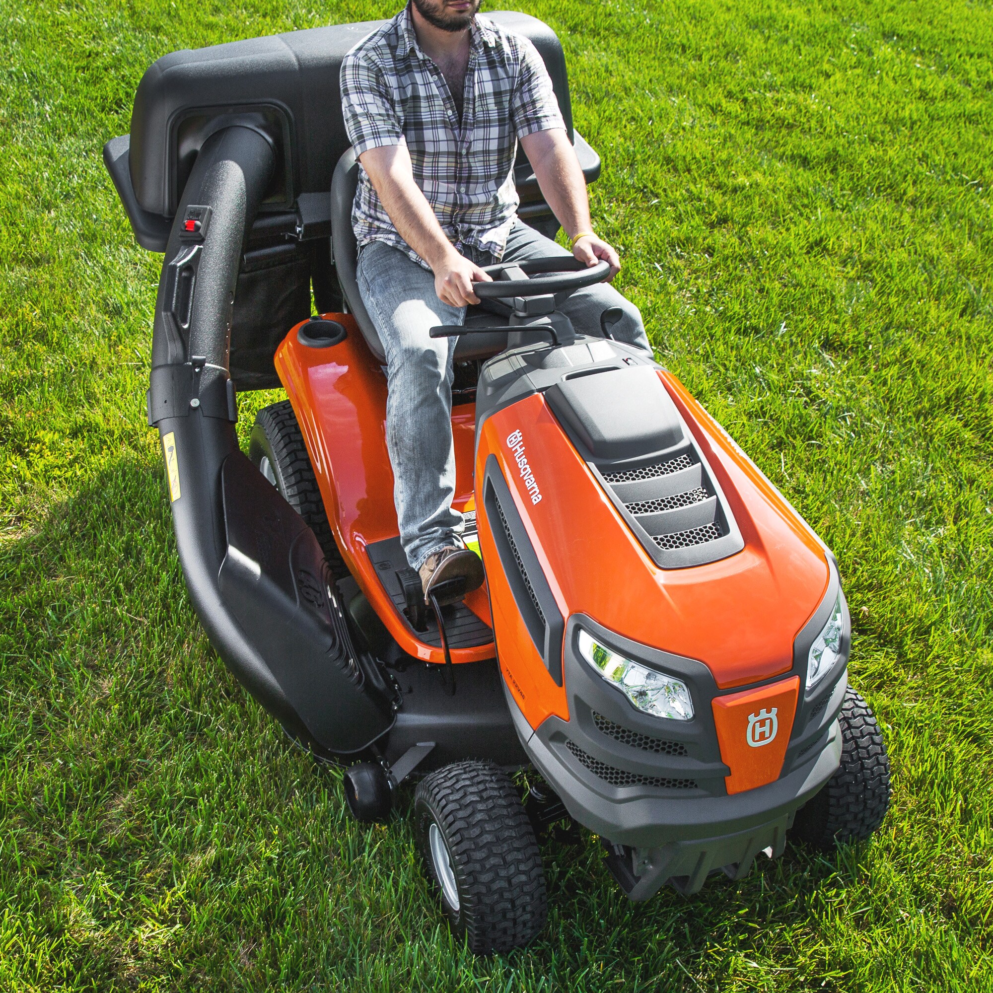 Husqvarna riding mower discount lowe's