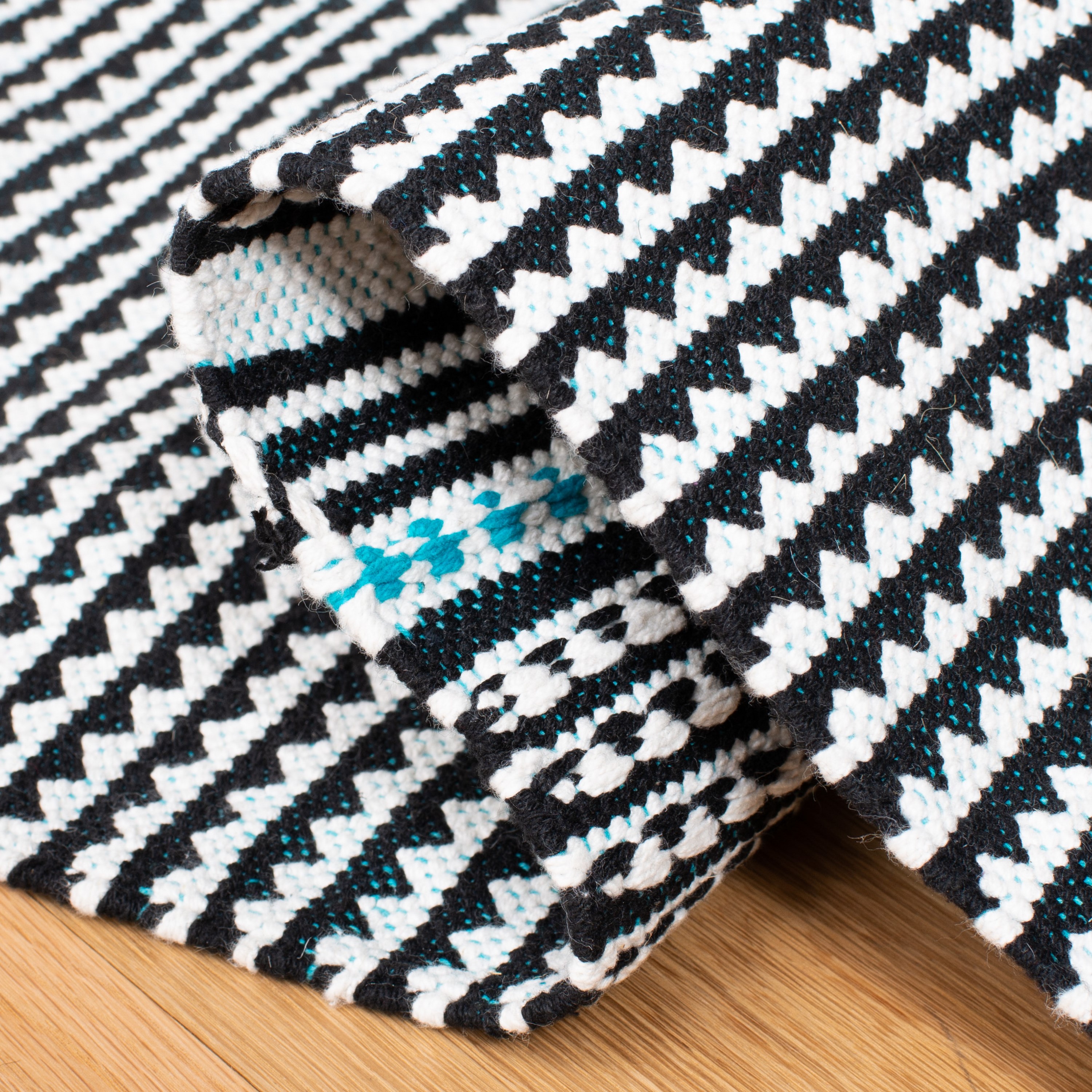 Safavieh MTK607E-3 rugs - View #5