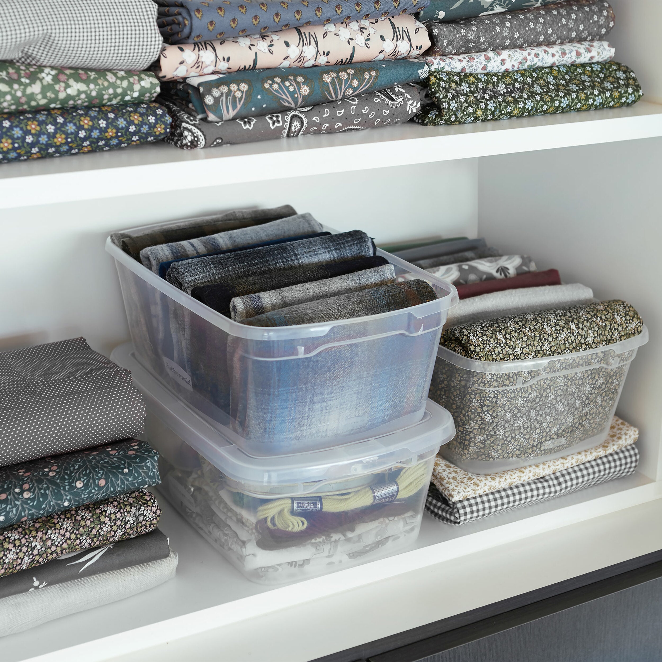 Rubbermaid 180296 Plastic-Storage-Totes - View #6