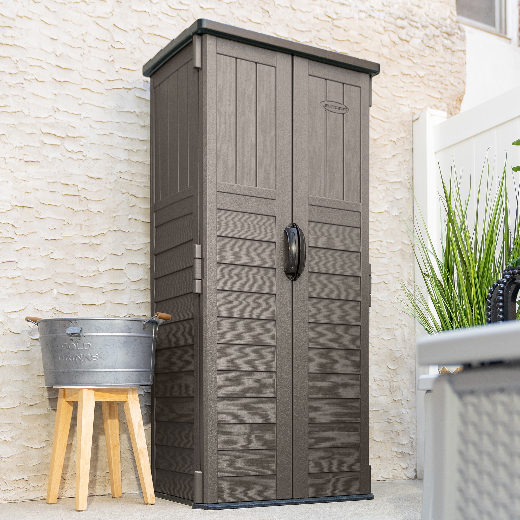 Suncast BMS1250SB Vinyl-Resin-Storage-Buildings - View #10