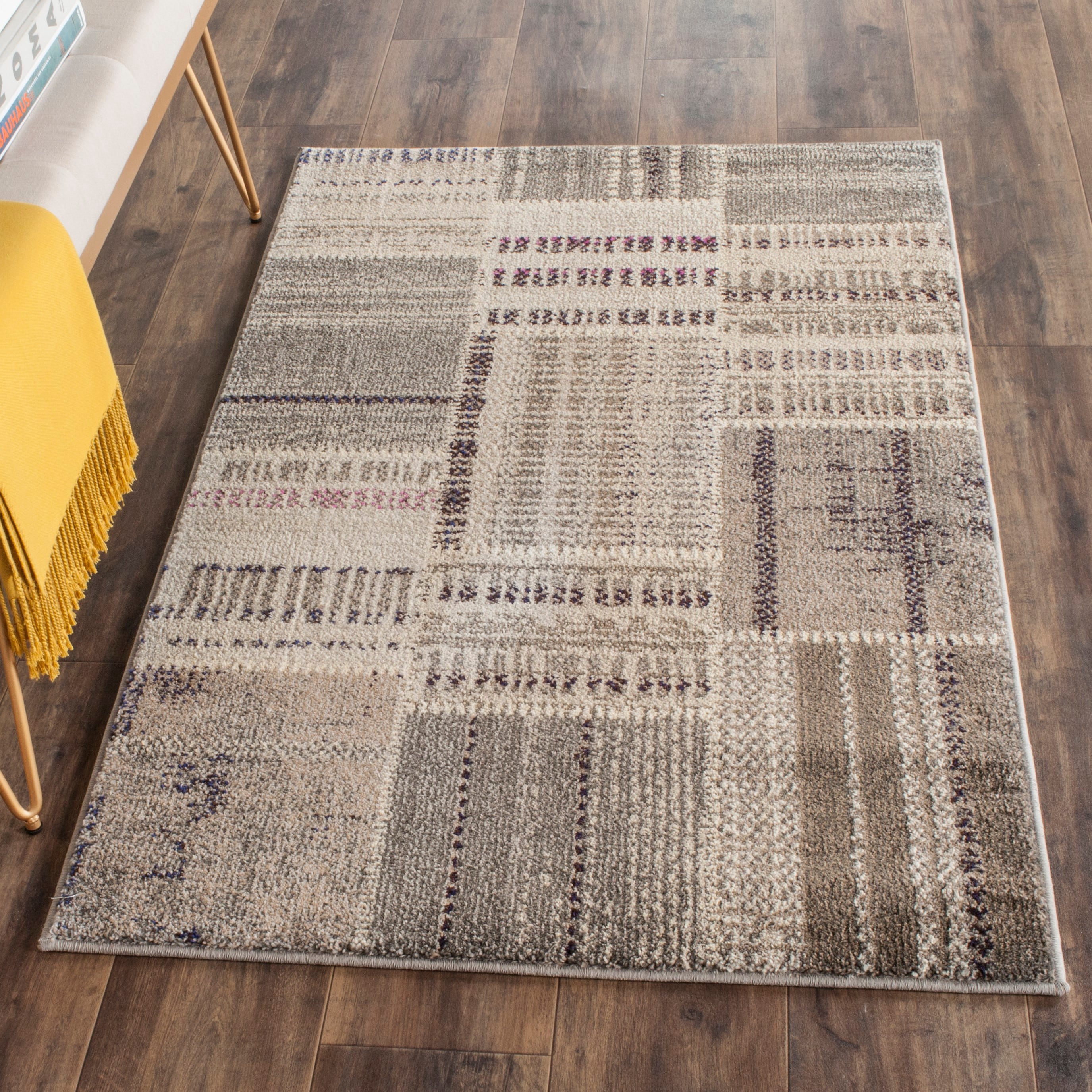 Grey Multi Geometric 3' x 5' Hand-Knotted Synthetic Area Rug