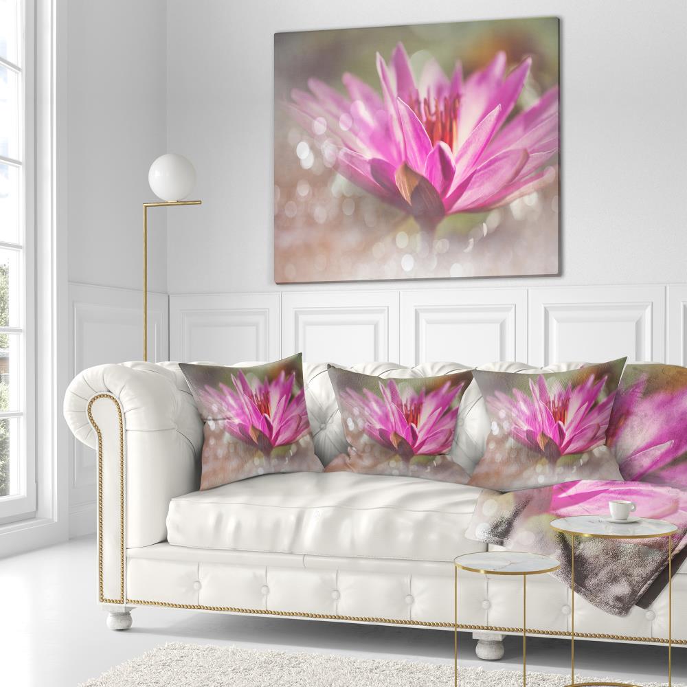 Designart CU12422-18-18 Accent-Pillows - View #2