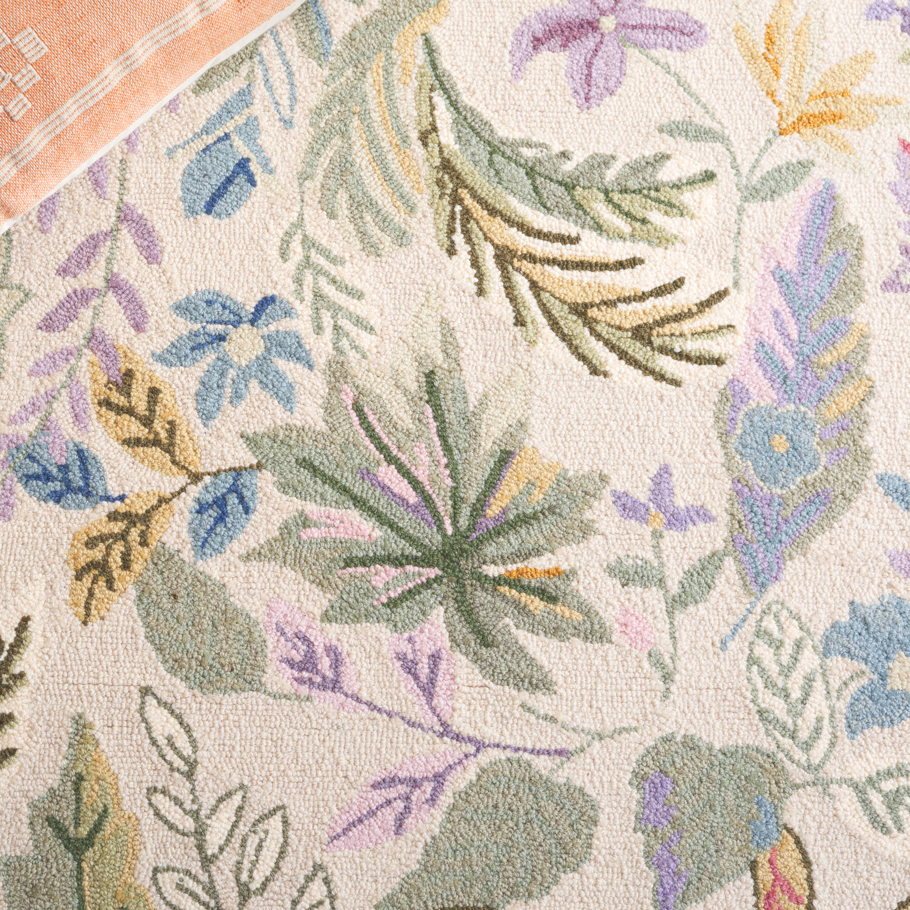 Safavieh HK178A-28 rugs - View #5