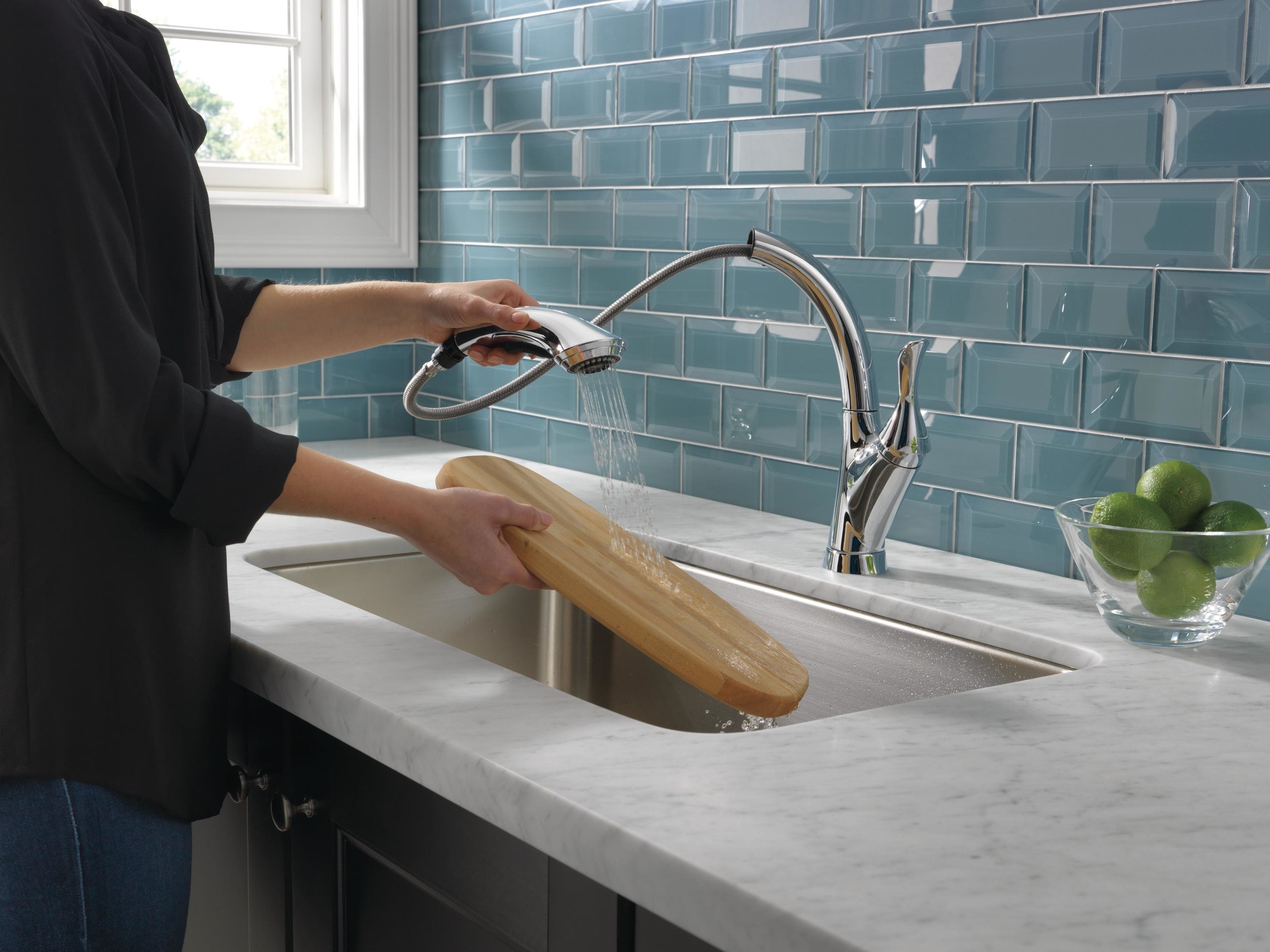 Linden Chrome Pull-Out Spray Single Handle Kitchen Faucet