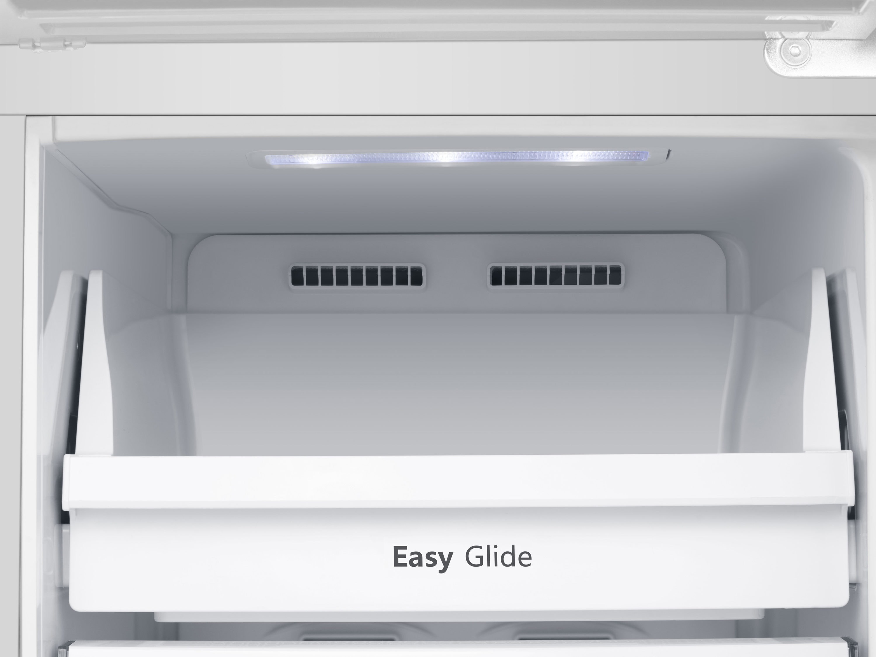 Hisense 21.6-cu ft 4-Door Counter-depth French Door Refrigerator
