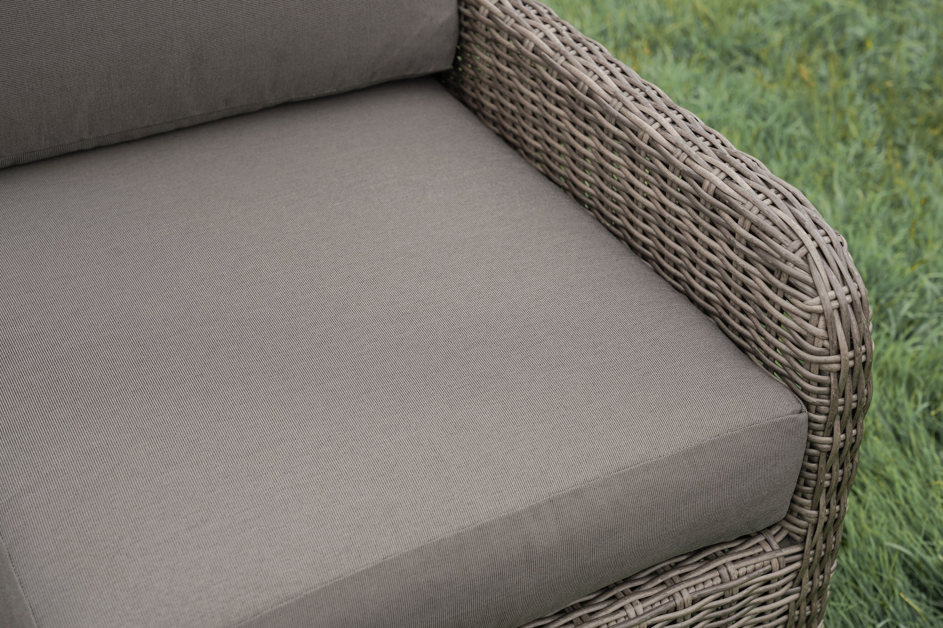 Leisure Made 254988-GRY Patio-Sofas-Daybeds - View #3
