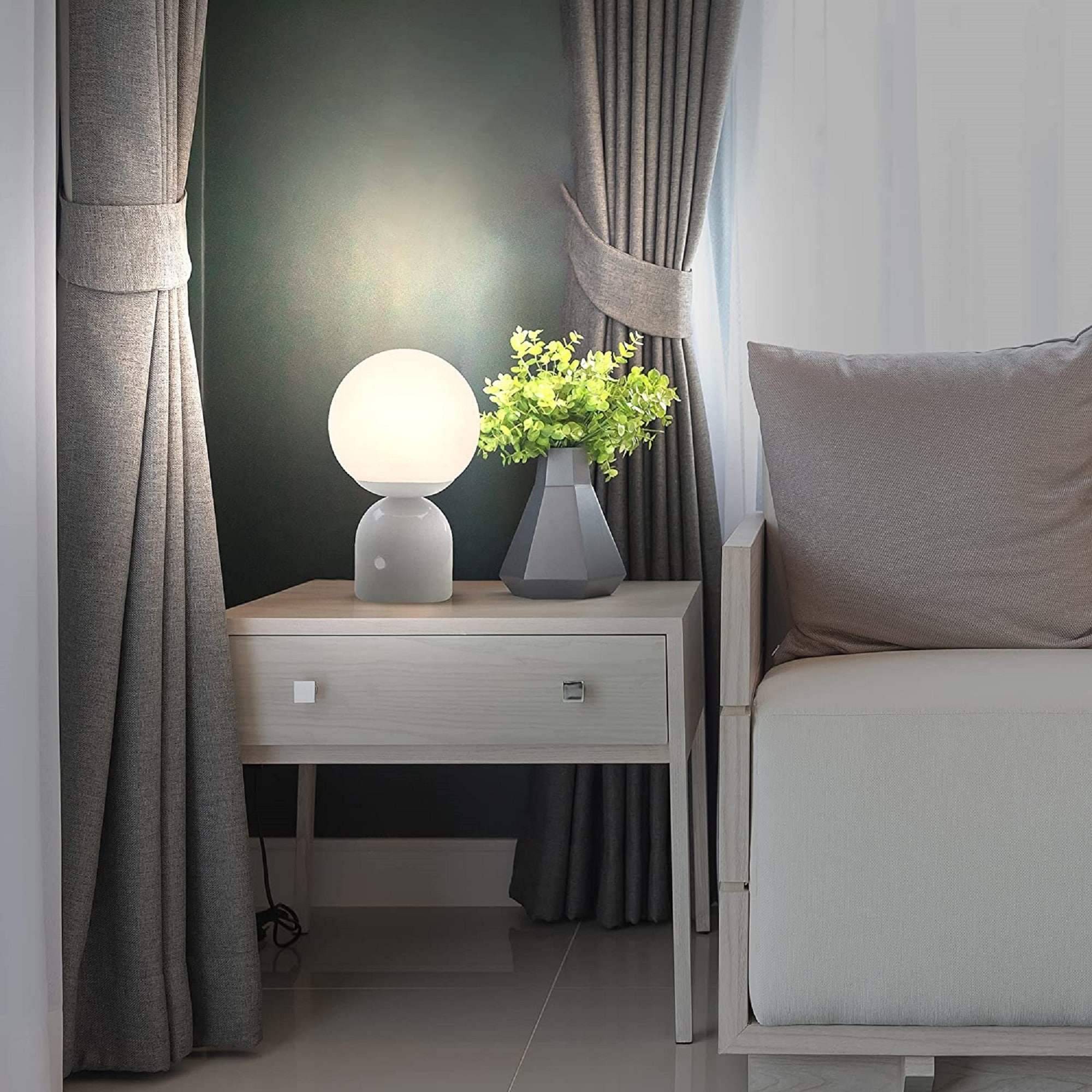 Brightech TL-MLA-WHT Table-Lamps - View #6