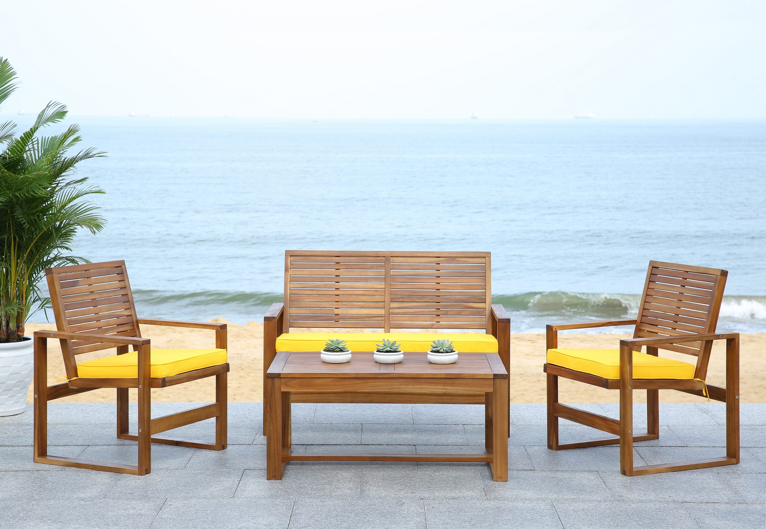 Safavieh FOX6007B Ozark 4 Patio Conversation Set with SAFAVIEH Cushions