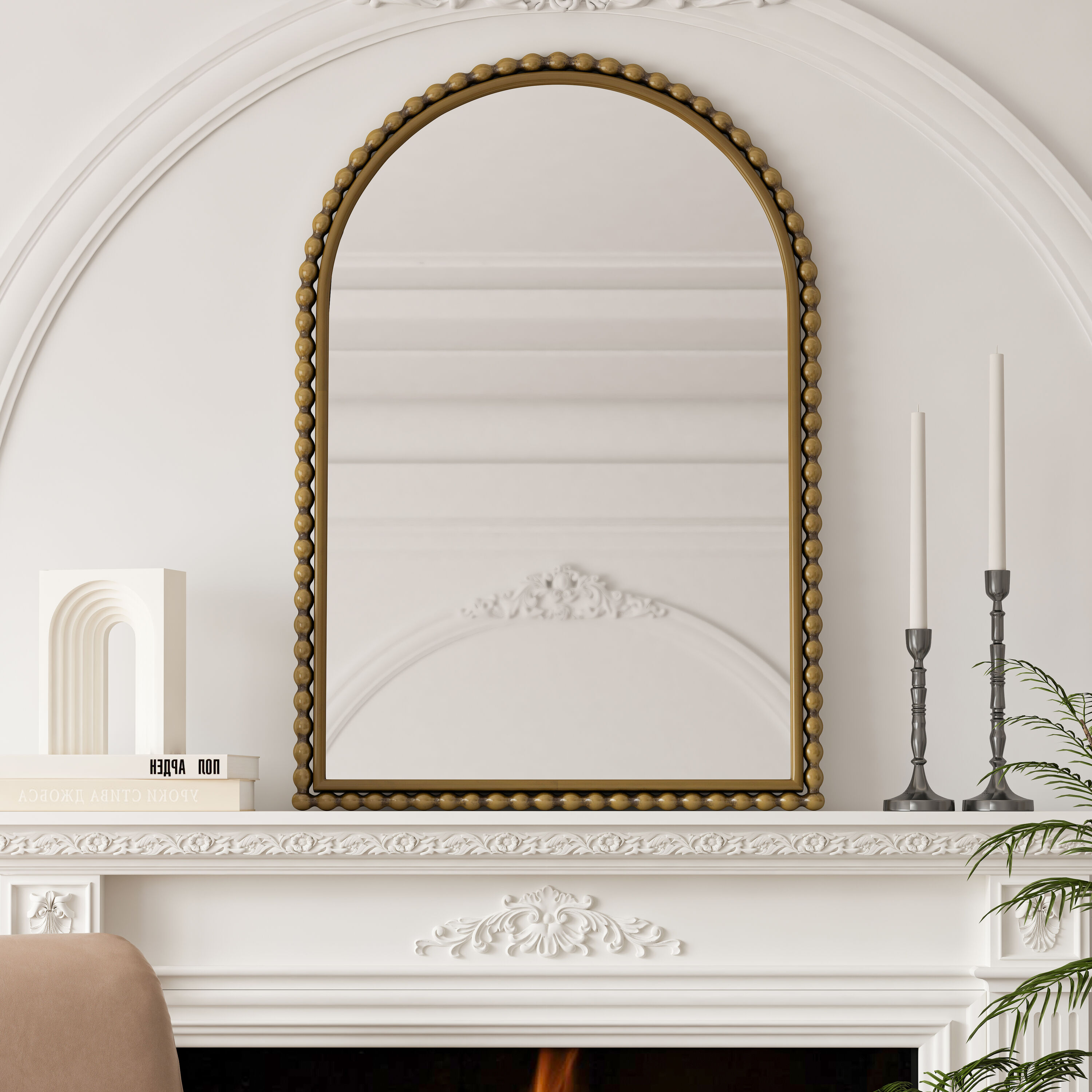 LIVIZA 23.62-in W x 35.43-in H Arch Gold Framed Wall Mirror