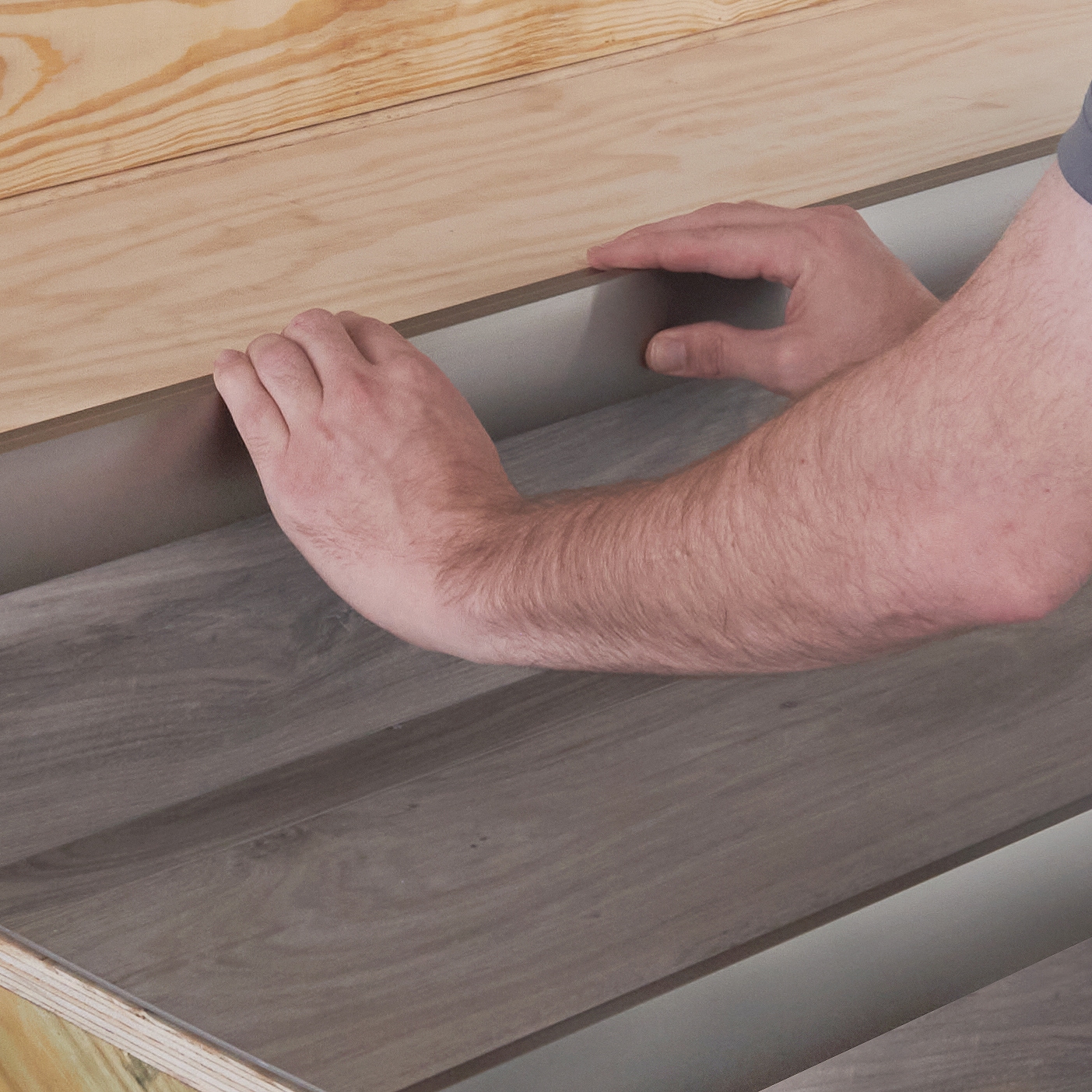 M-D 31830 Stair-Nosing - View #5