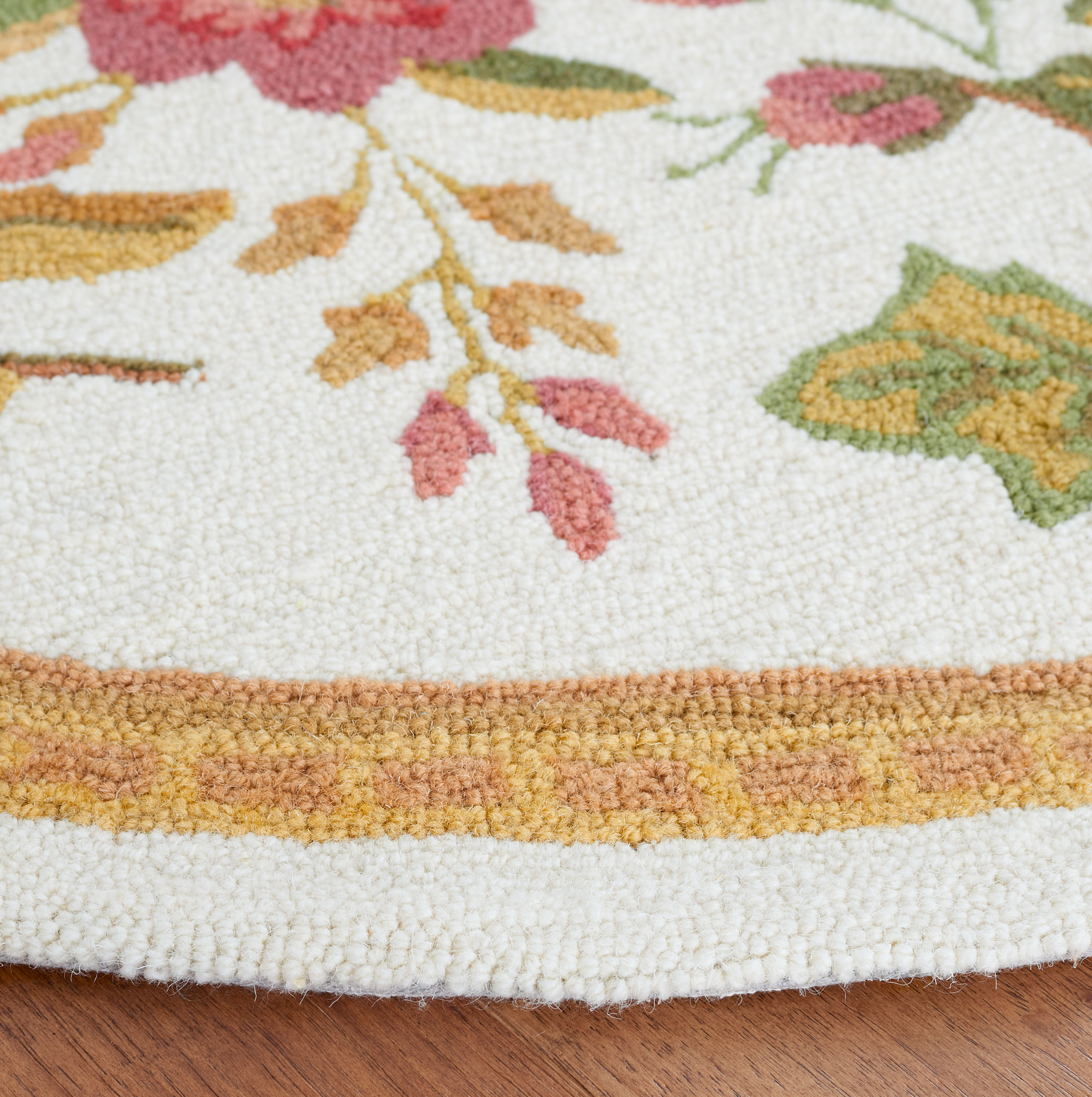 Safavieh HK210A-8OV rugs - View #3