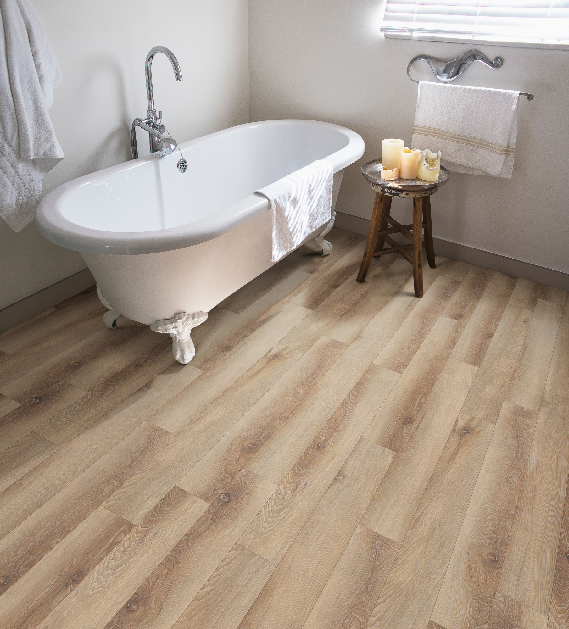 SMARTCORE By COREtec Floors Hearthside Hickory 12-mil x 5-in W x 48-in L  Waterproof Interlocking Luxury Vinyl Plank Flooring in the Vinyl Plank  department at