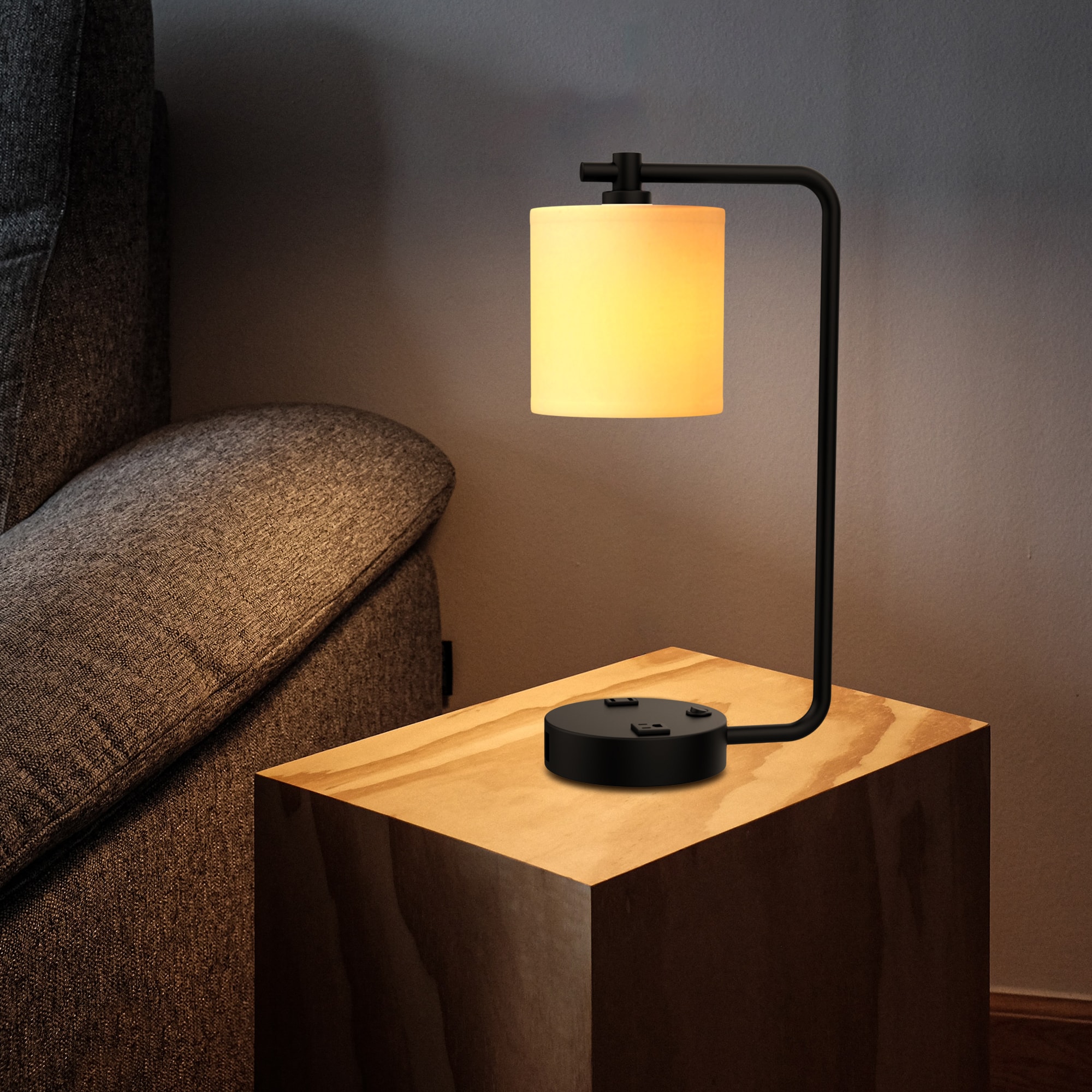 Cedar Hill 414702 Table-Lamps - View #2