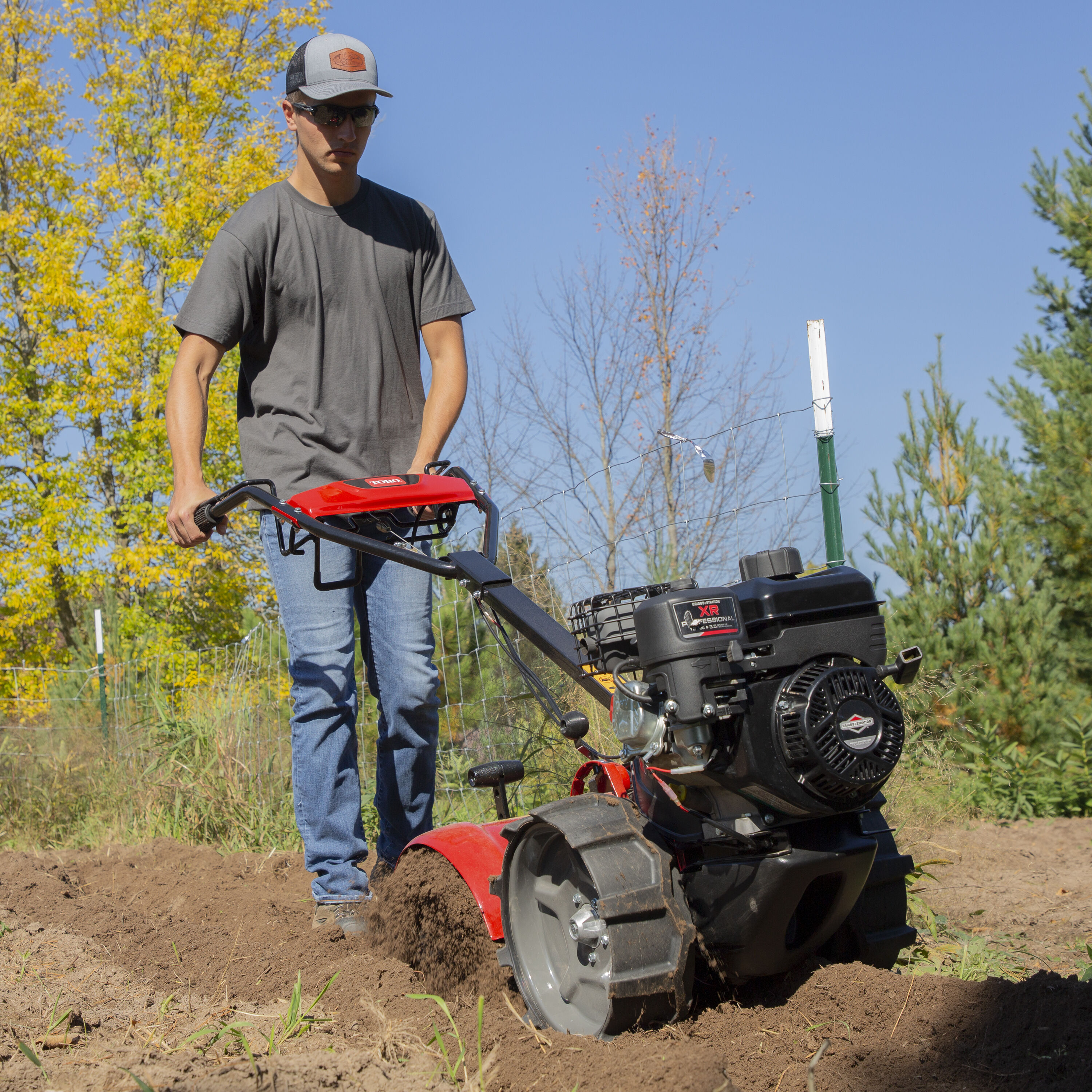 Toro Dual Direction 127-cc 17-in Rear-Tine Dual-rotating Tiller (CARB ...