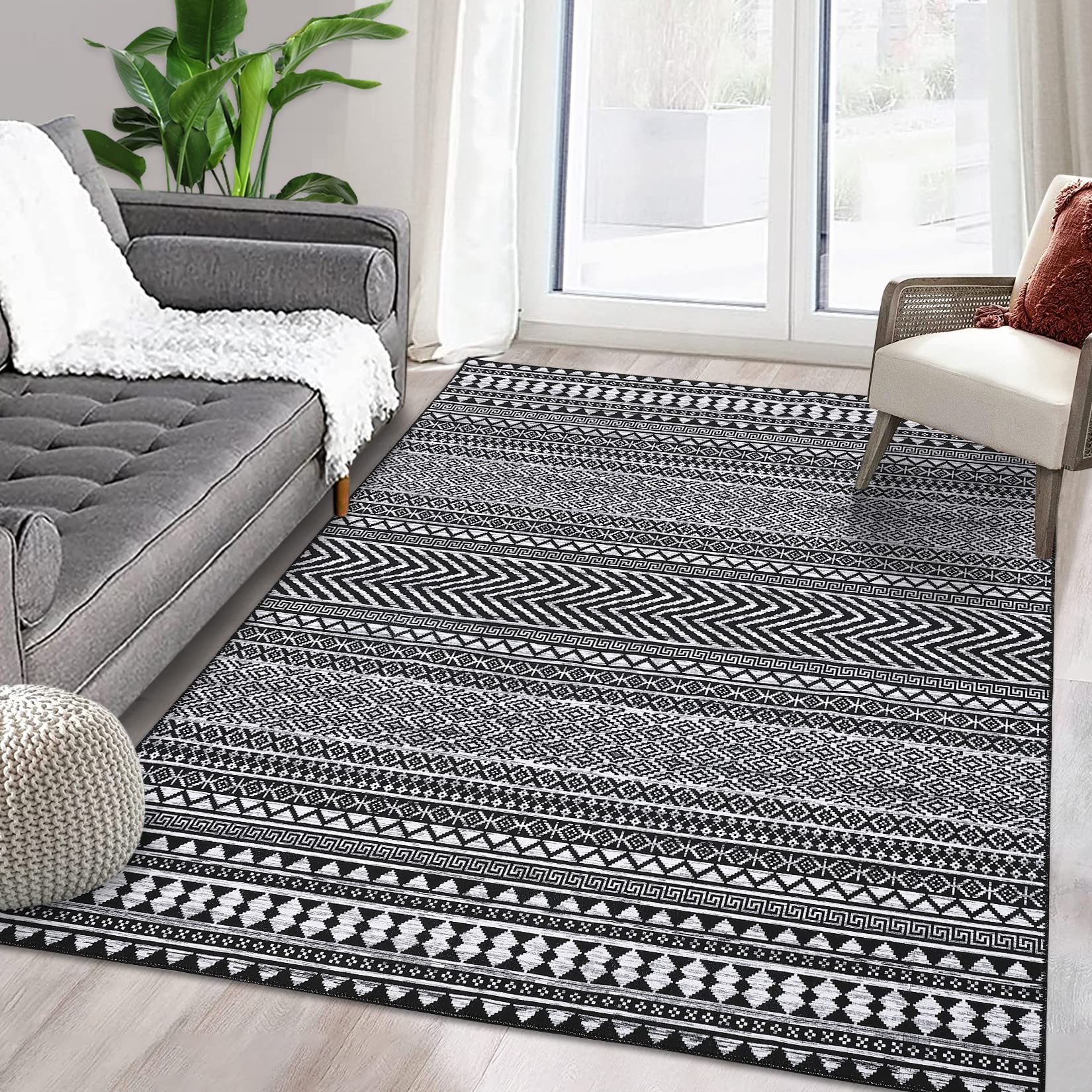 Garvee YXY-LO-PHO-0VEJ092Y 5 x 7 (ft) Polyester Black Rectangular Indoor Geometric Moroccan Machine washable Area rug