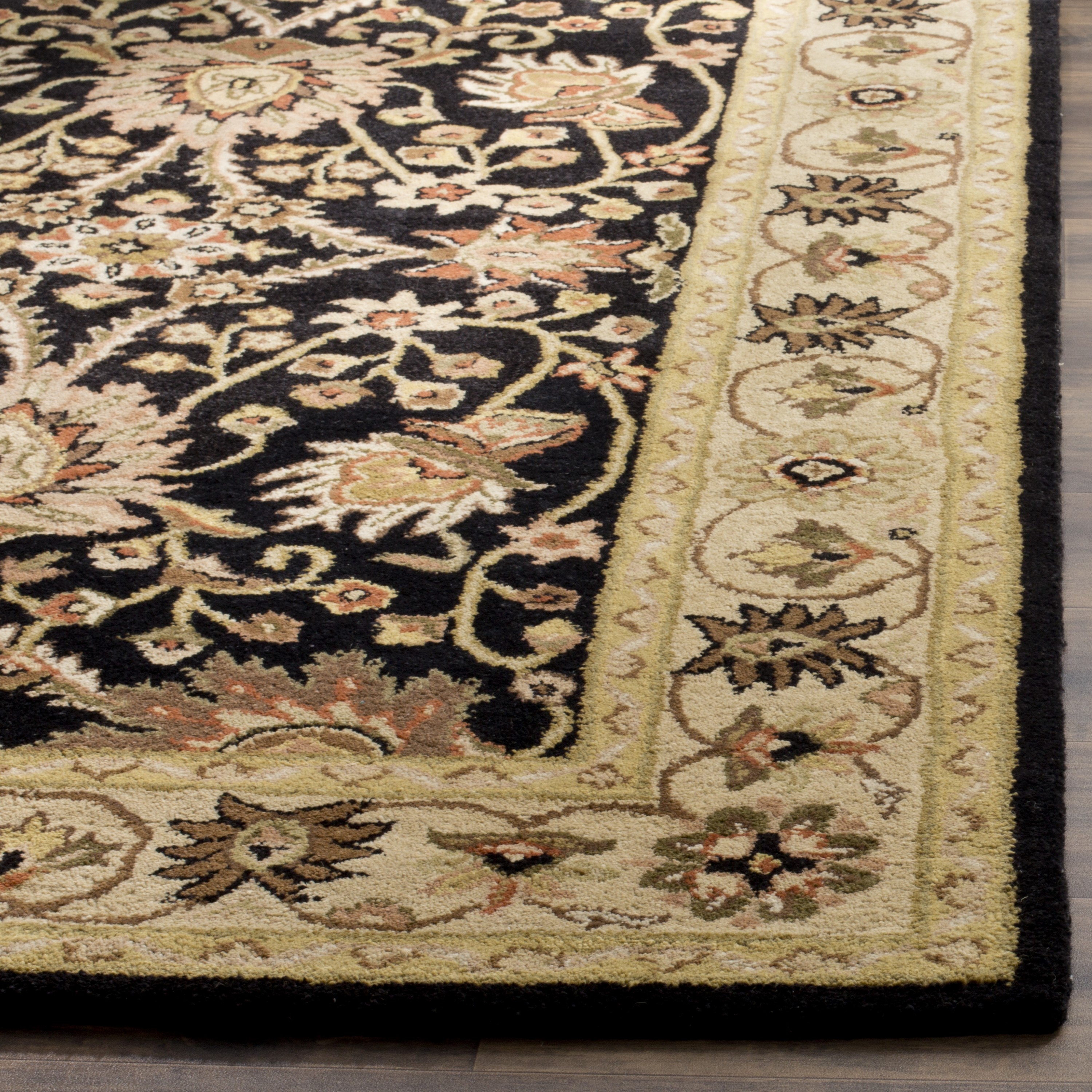 Safavieh AT249B-26 rugs - View #3