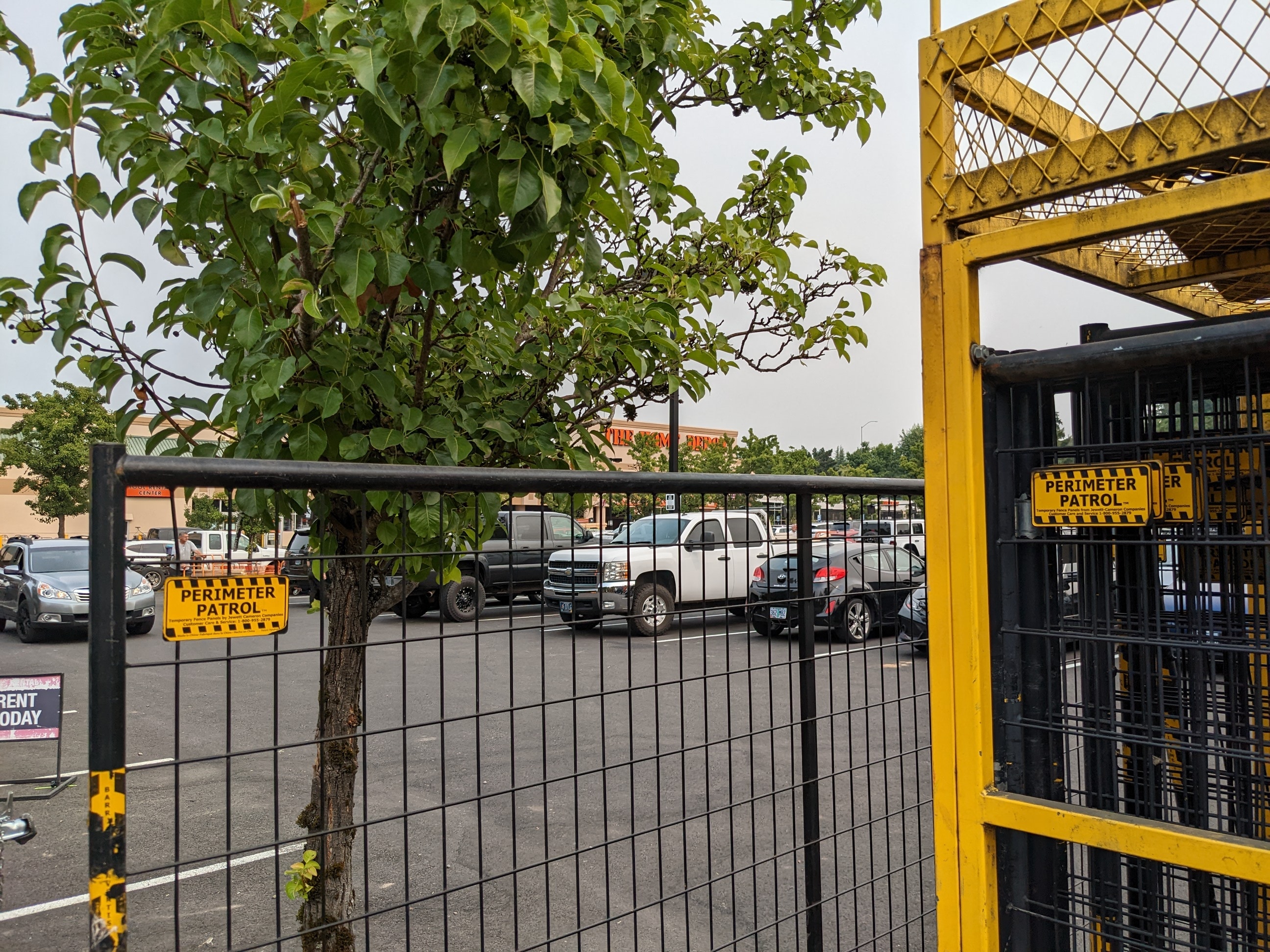 Perimeter Patrol RF 10005 - 8 Temporary-Fencing - View #6