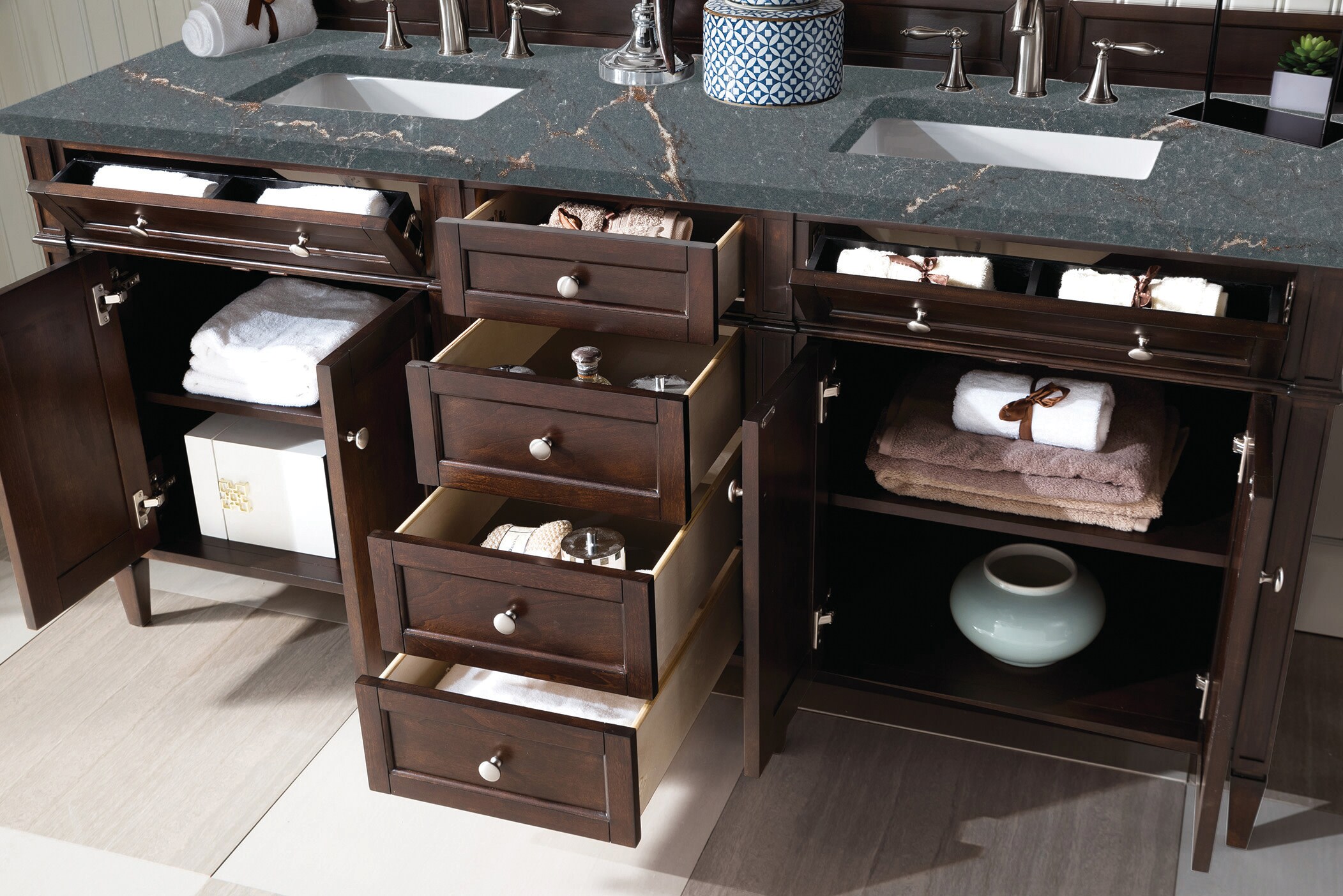 James Martin Vanities 650-V72-BNM-3PBL Bath-Vanity-Combo - View #4