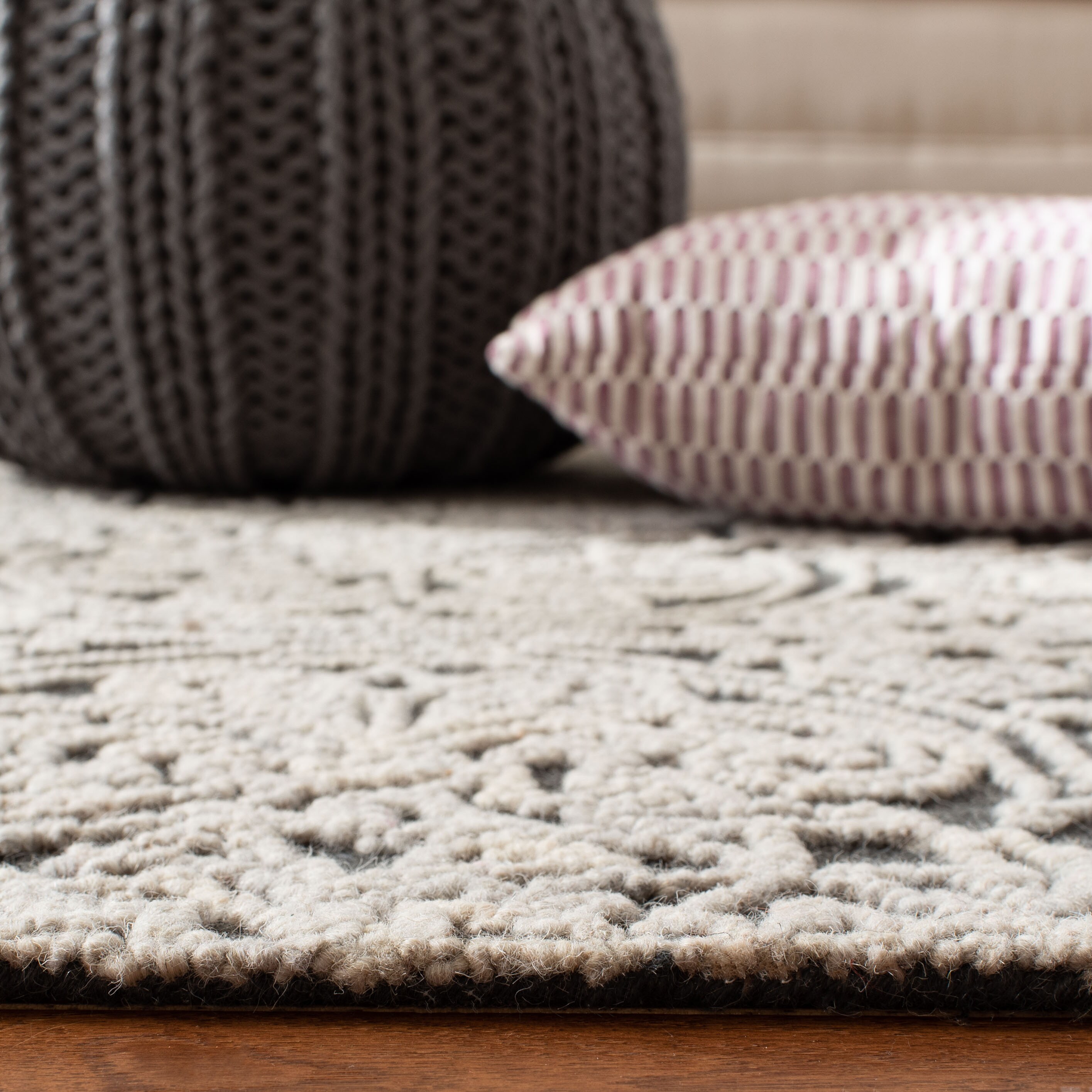 Safavieh TRC101A-6R rugs - View #6