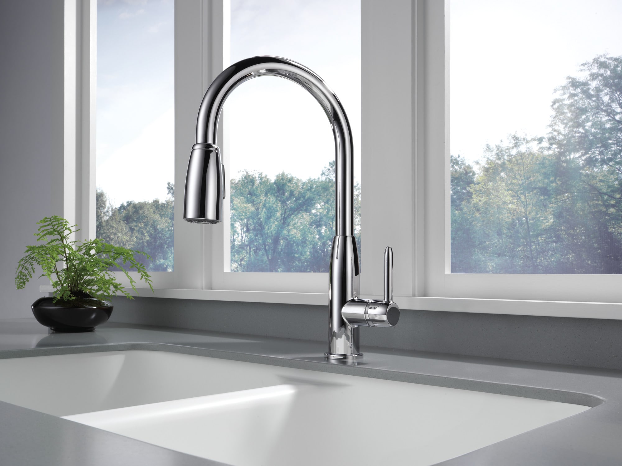 Core Polished Chrome Pull-Down Kitchen Faucet with Spray