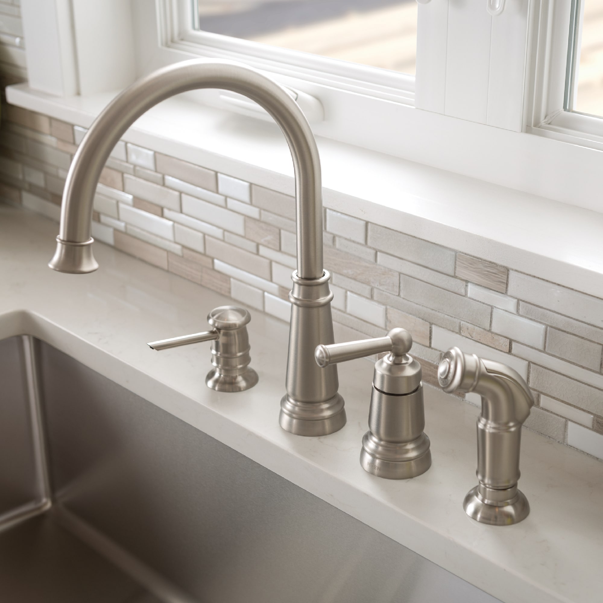 New Moen Kitchen store Faucet