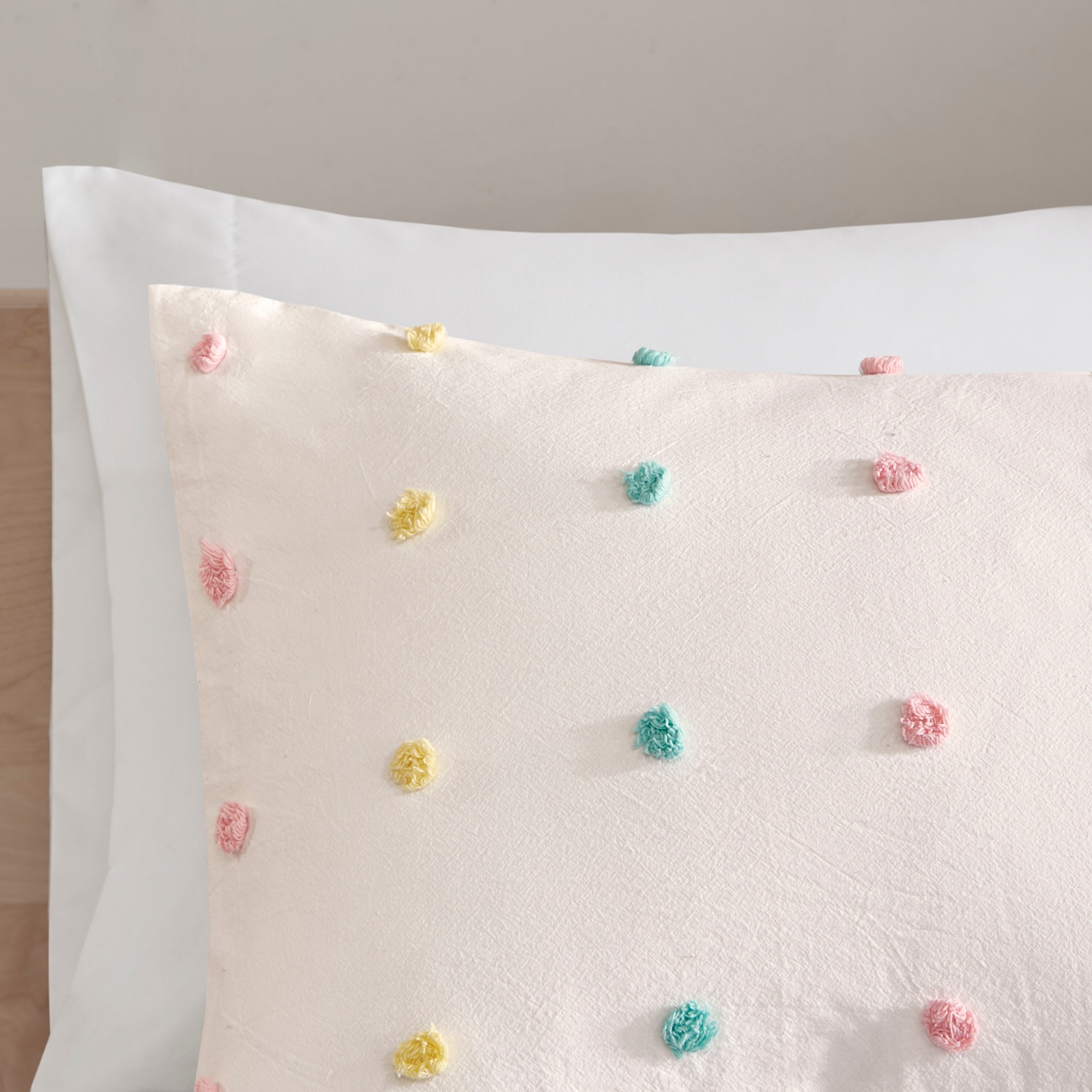 Full Multicolor Cotton Jacquard Pom Pom Comforter Set