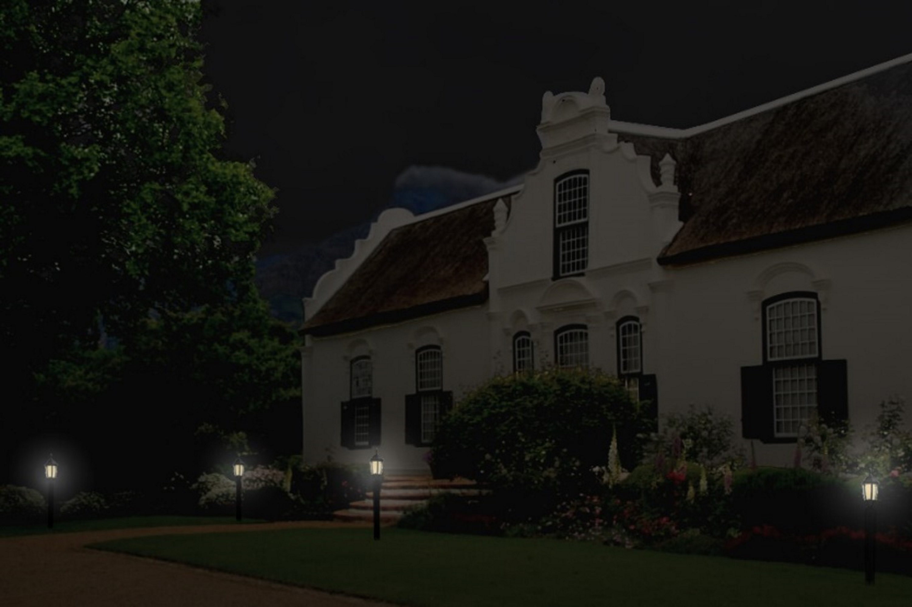 Black Solar LED Pathway Light with Amber and White Modes