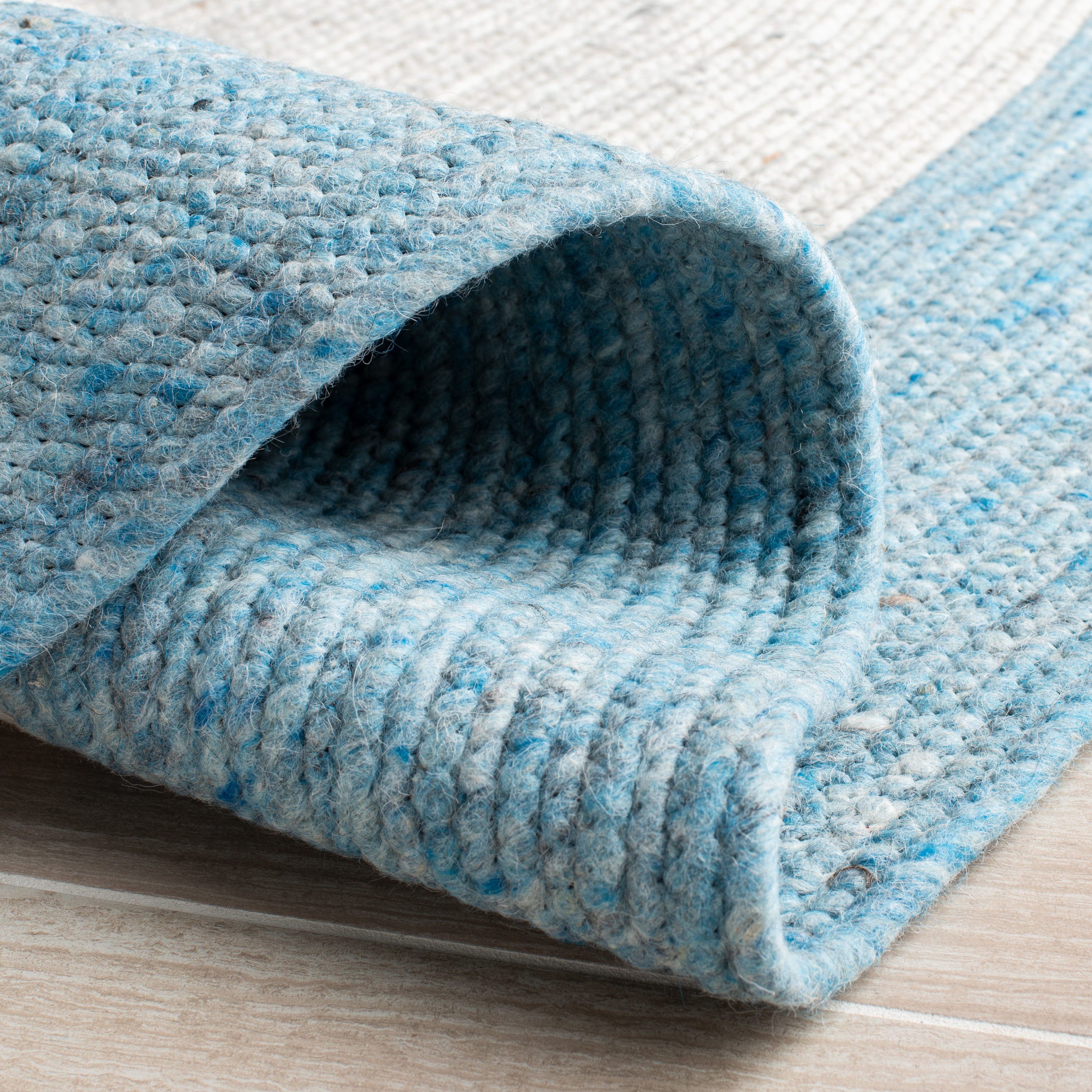 Safavieh BRD902A-5R rugs - View #5