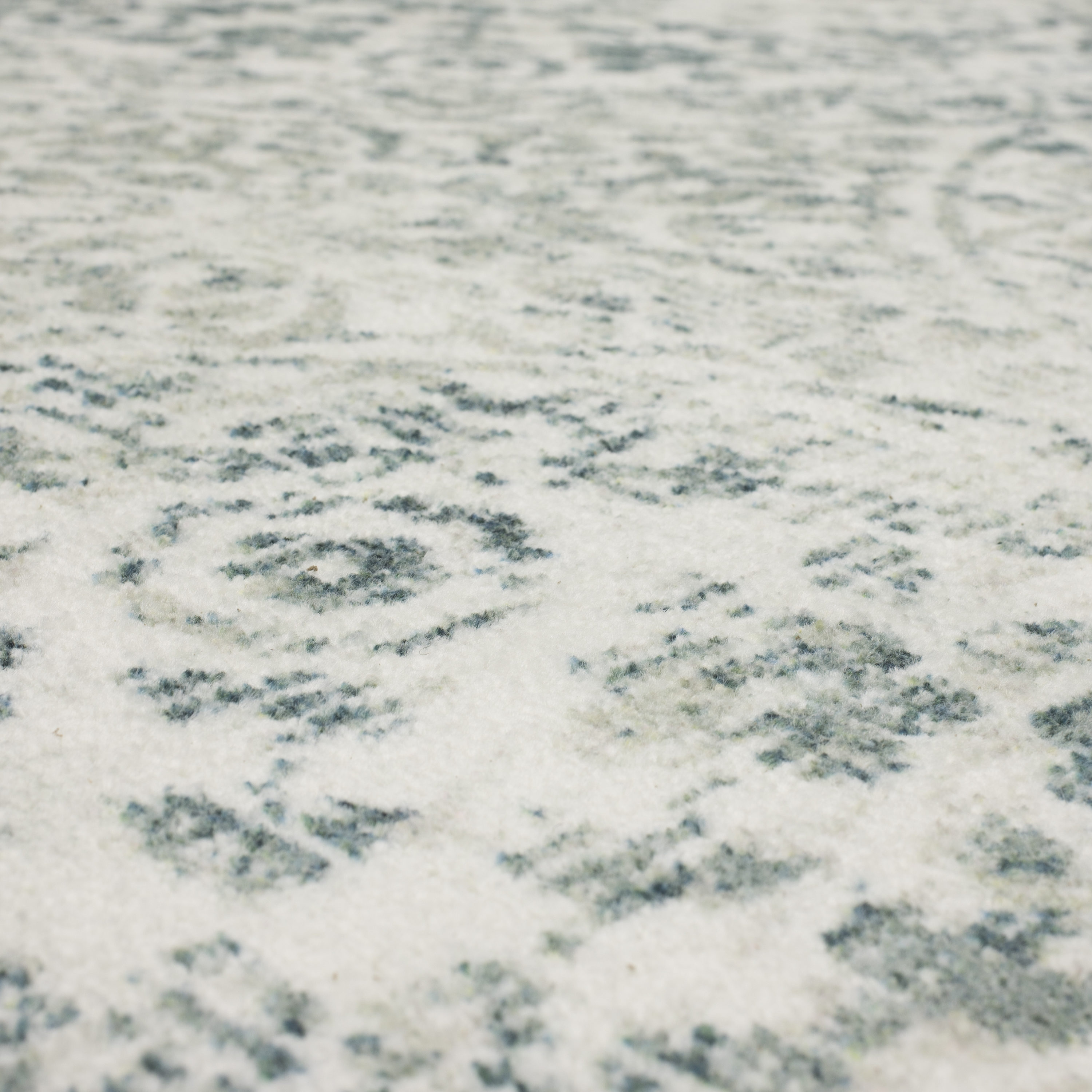 Mohawk Home Z0477 A405 024096 rugs - View #3