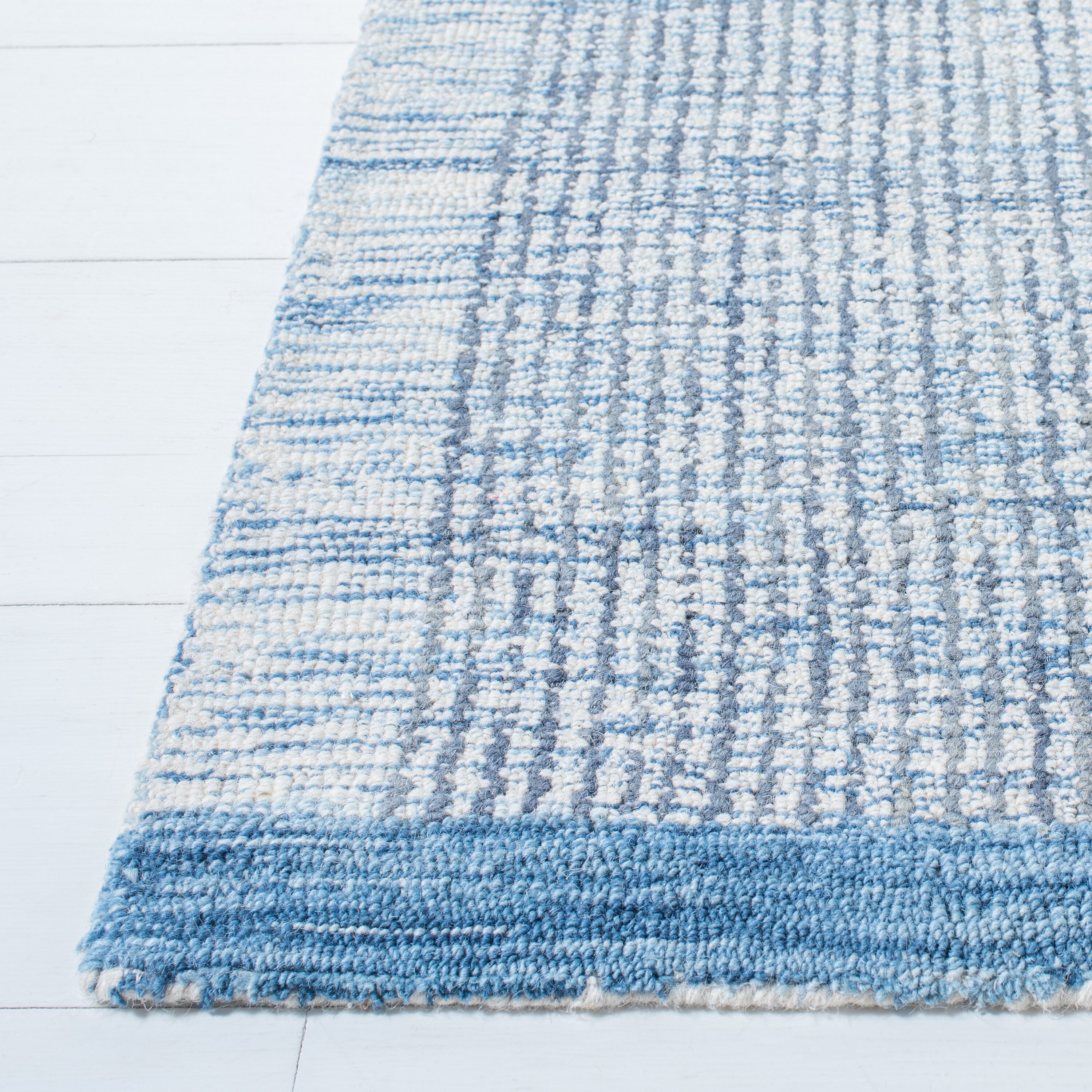 Safavieh MET151M-3 rugs - View #3