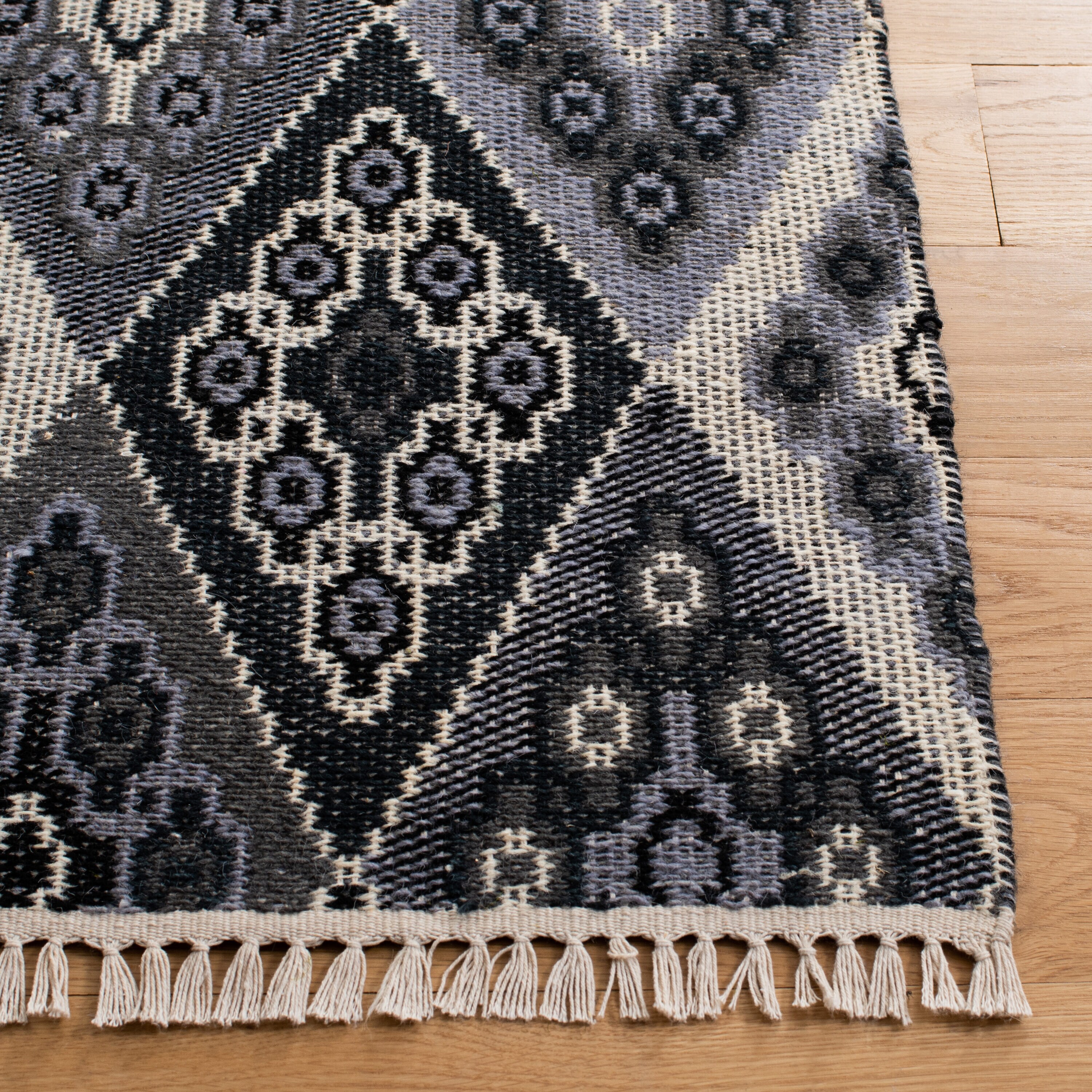 Safavieh KLM726Z-5 rugs - View #6