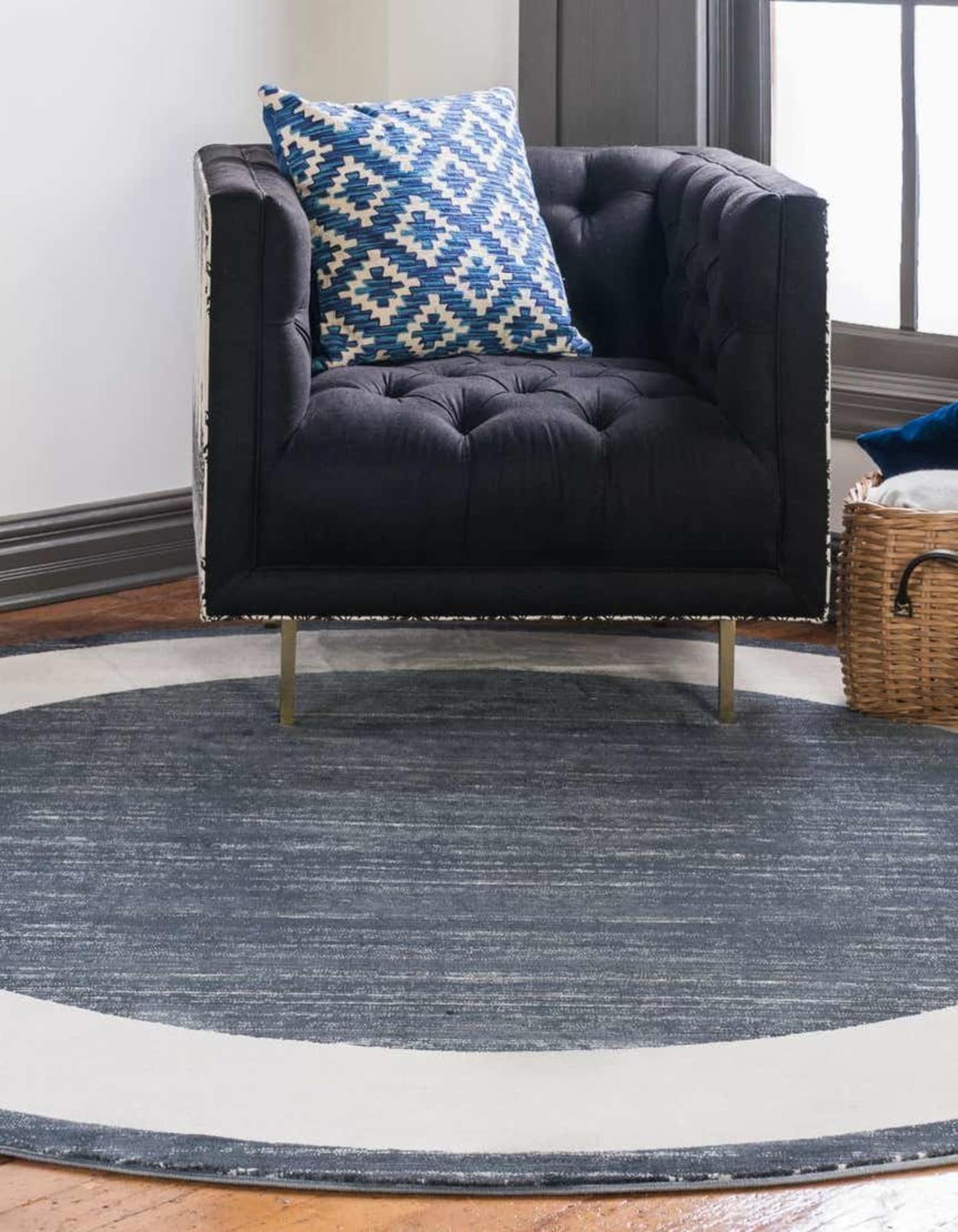 Unique Loom 3186883 Jill Zarin Uptown 5 x 5 (ft) Loomed Polypropylene Navy Blue Round Indoor Coastal Area rug