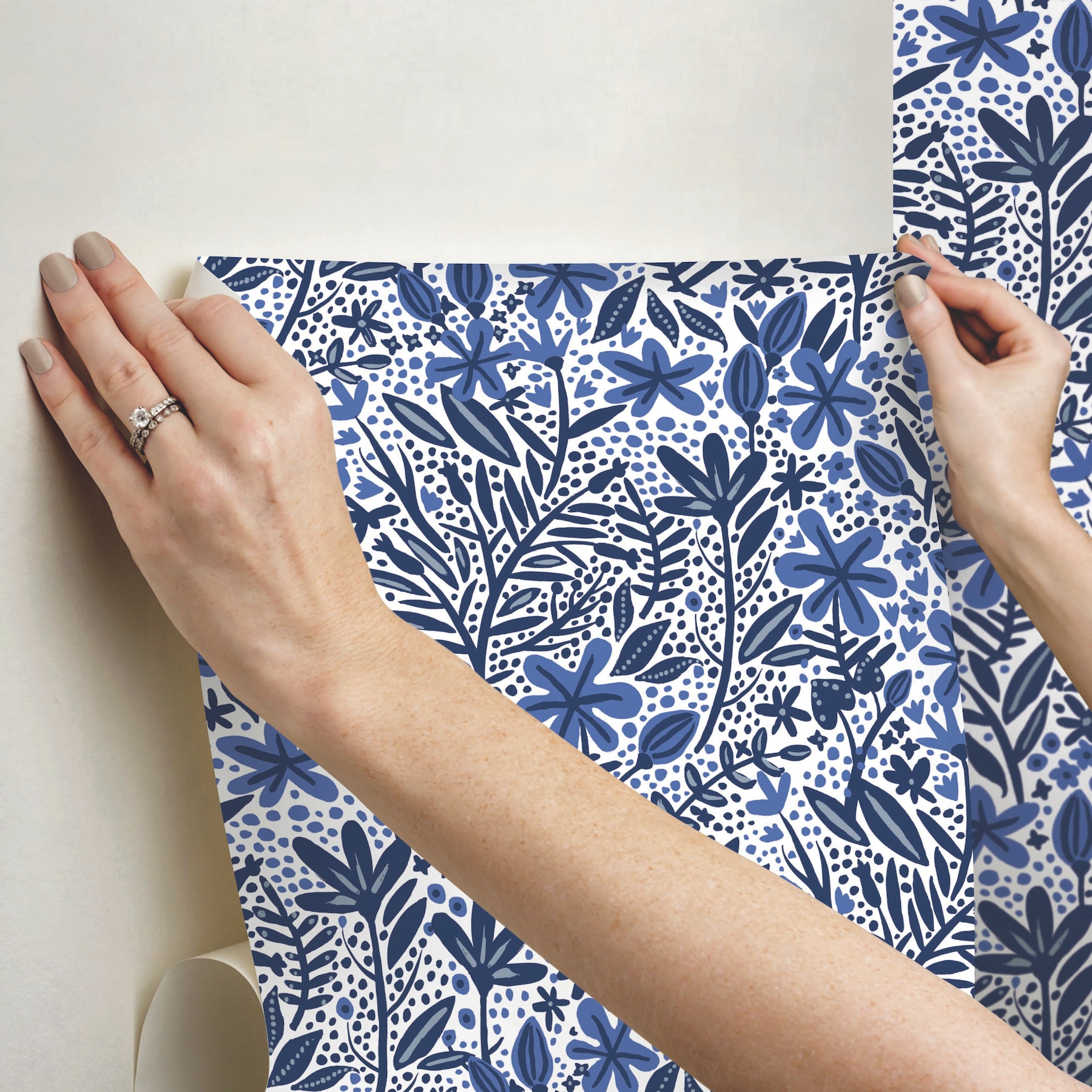 RoomMates RMK12382PLW wallpaper - View #7