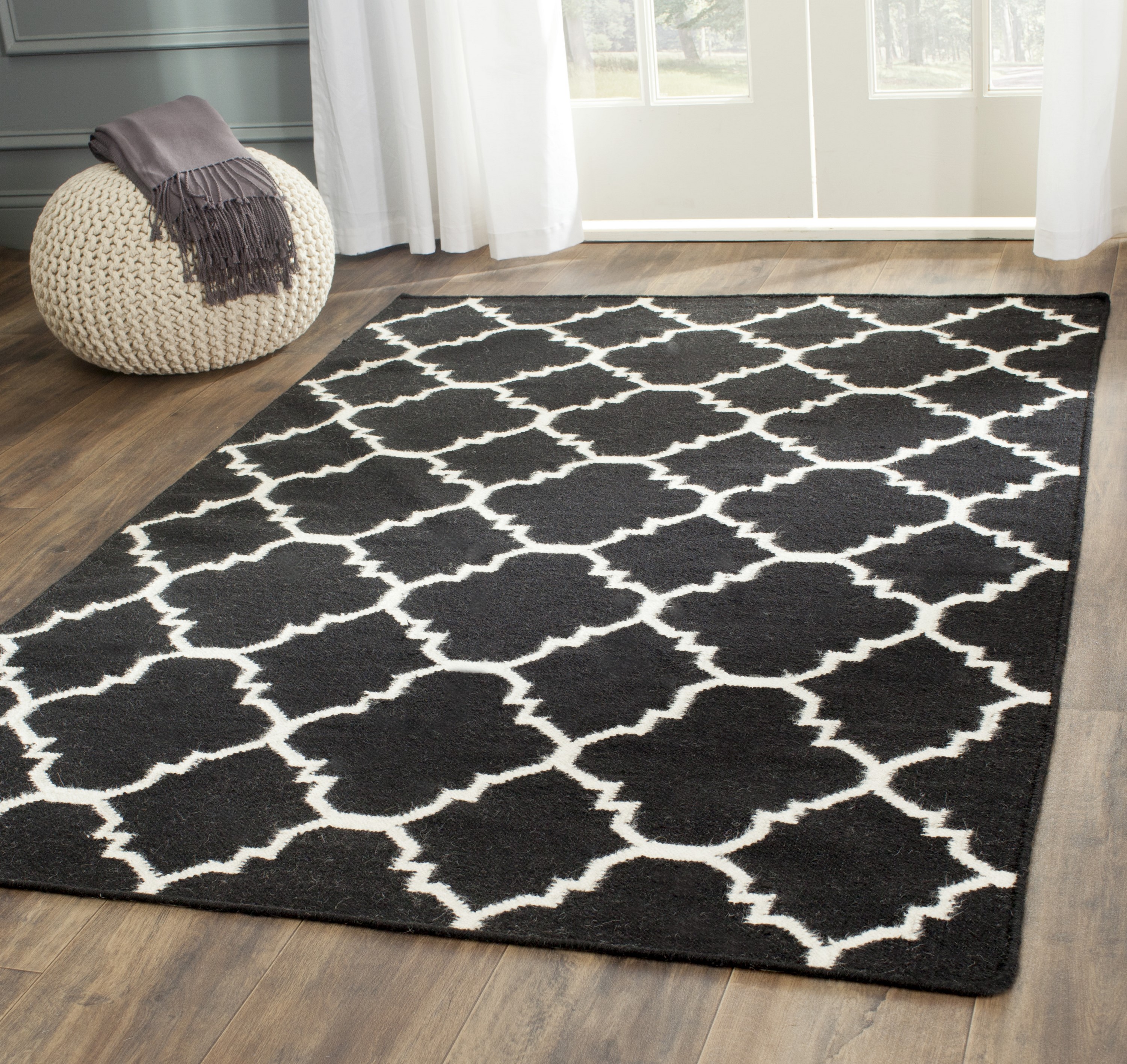 Safavieh DHU554L-3 Dhurries Malina 3 x 5 (ft) Wool Black/Ivory Rectangular Indoor Trellis Coastal Throw rug