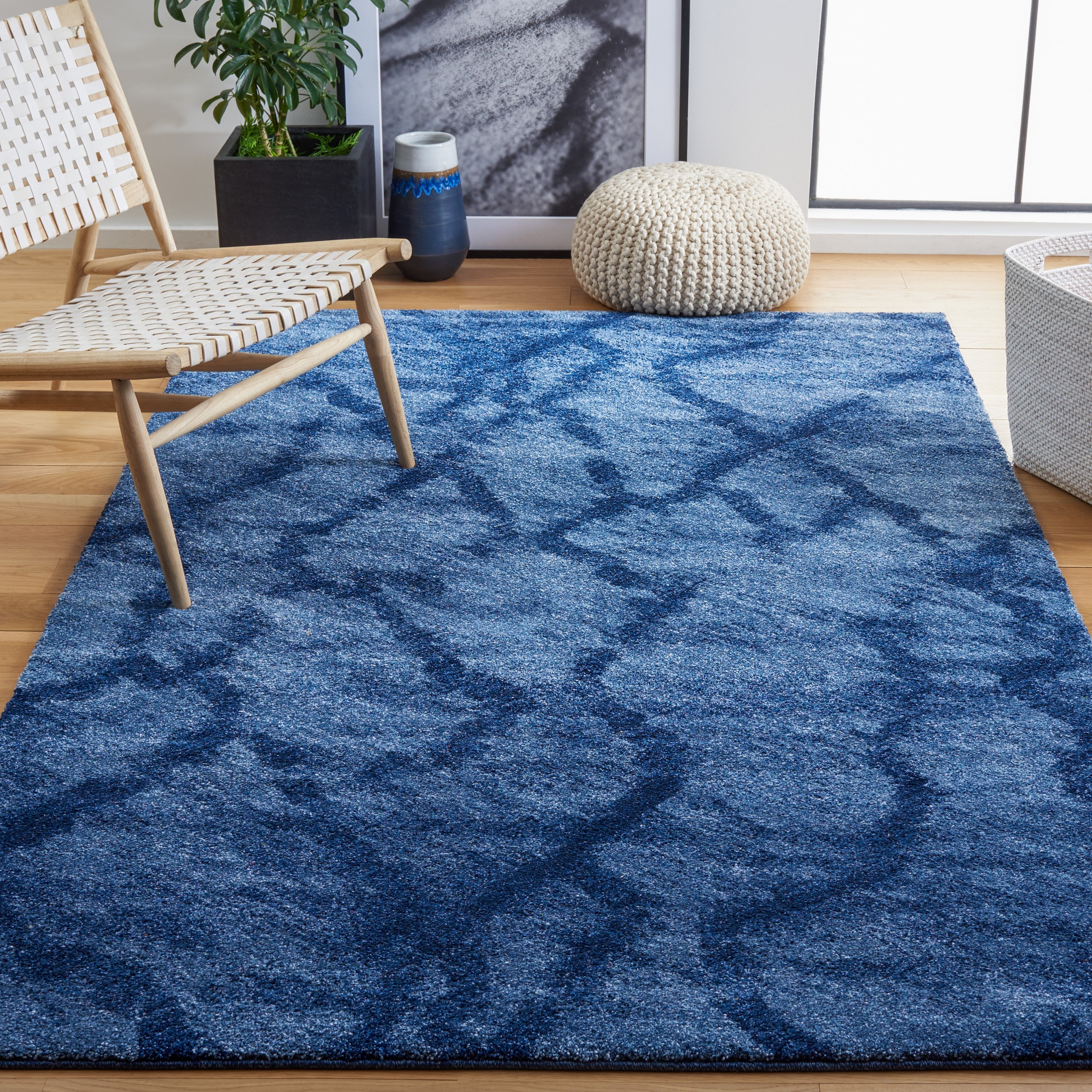 Safavieh RET2144-6570-3 Retro Mopani 3 x 5 (ft) Loomed Polypropylene Blue/Dark Blue Rectangular Indoor Abstract Throw rug
