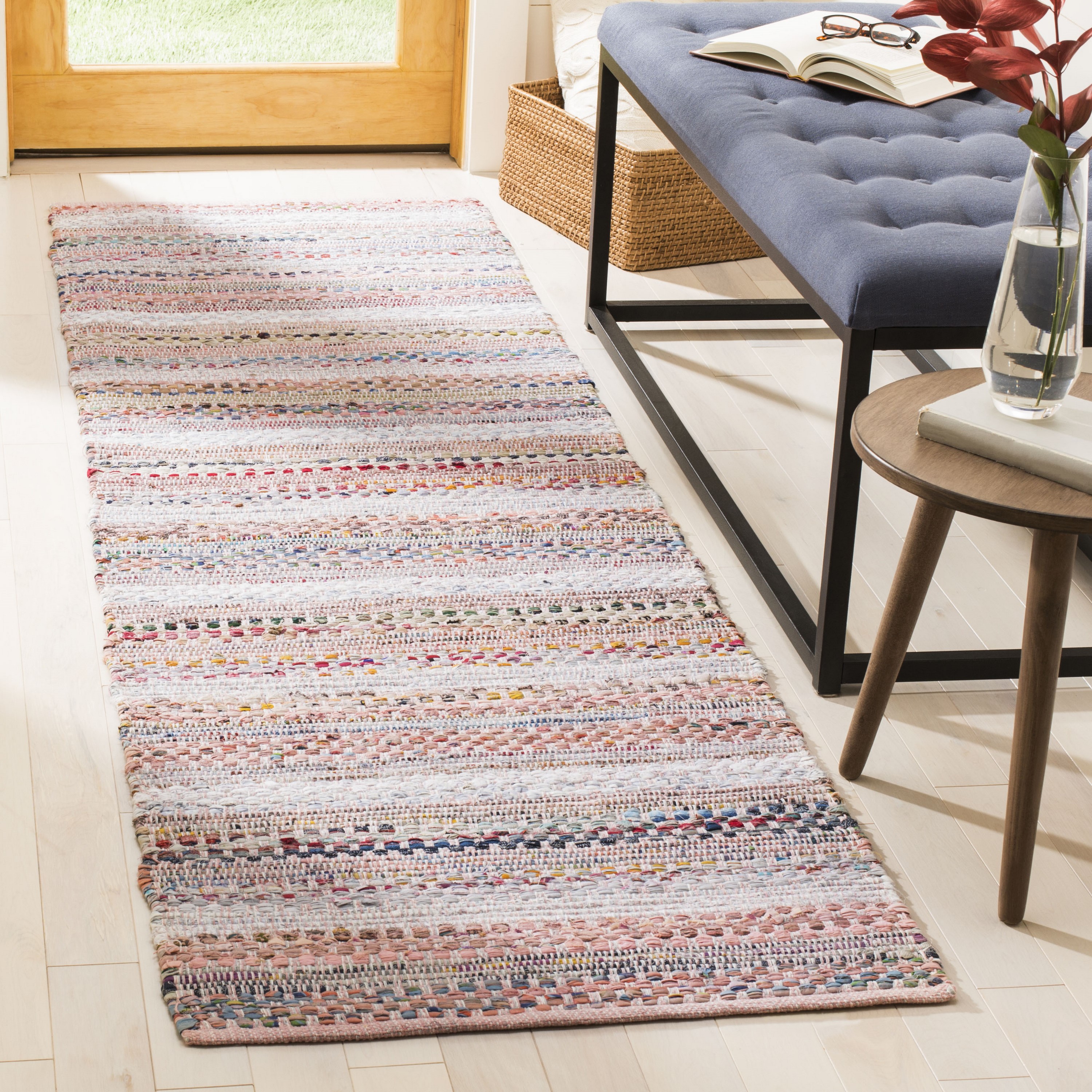 Safavieh MTK975D-28 Montauk Algunde 2 x 8 (ft) Cotton Pink/Multi Rectangular Indoor Stripe Runner rug