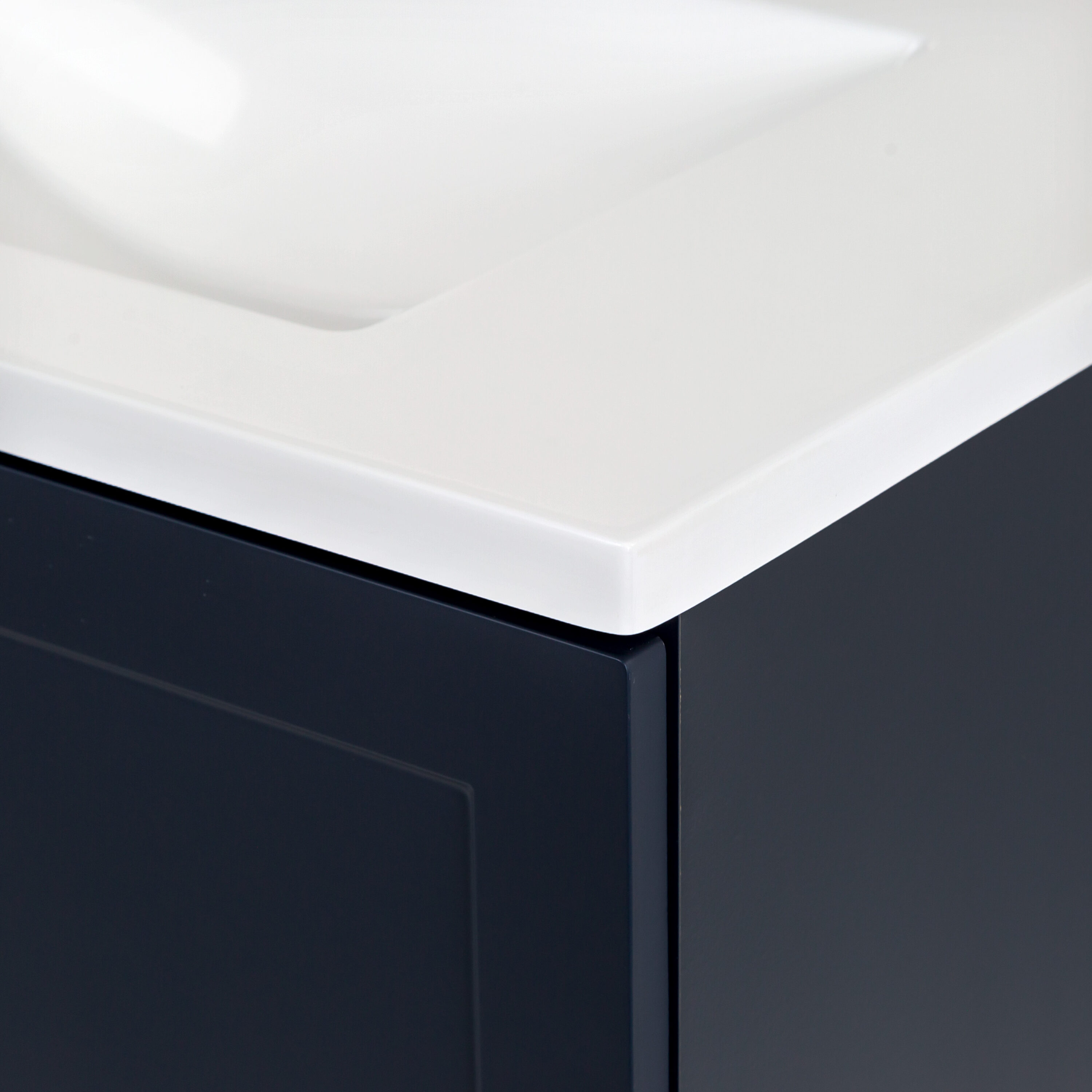 Diamond NOW Cassidy 30-in Deep Blue Single Sink Bathroom Vanity with White  Cultured Marble Top