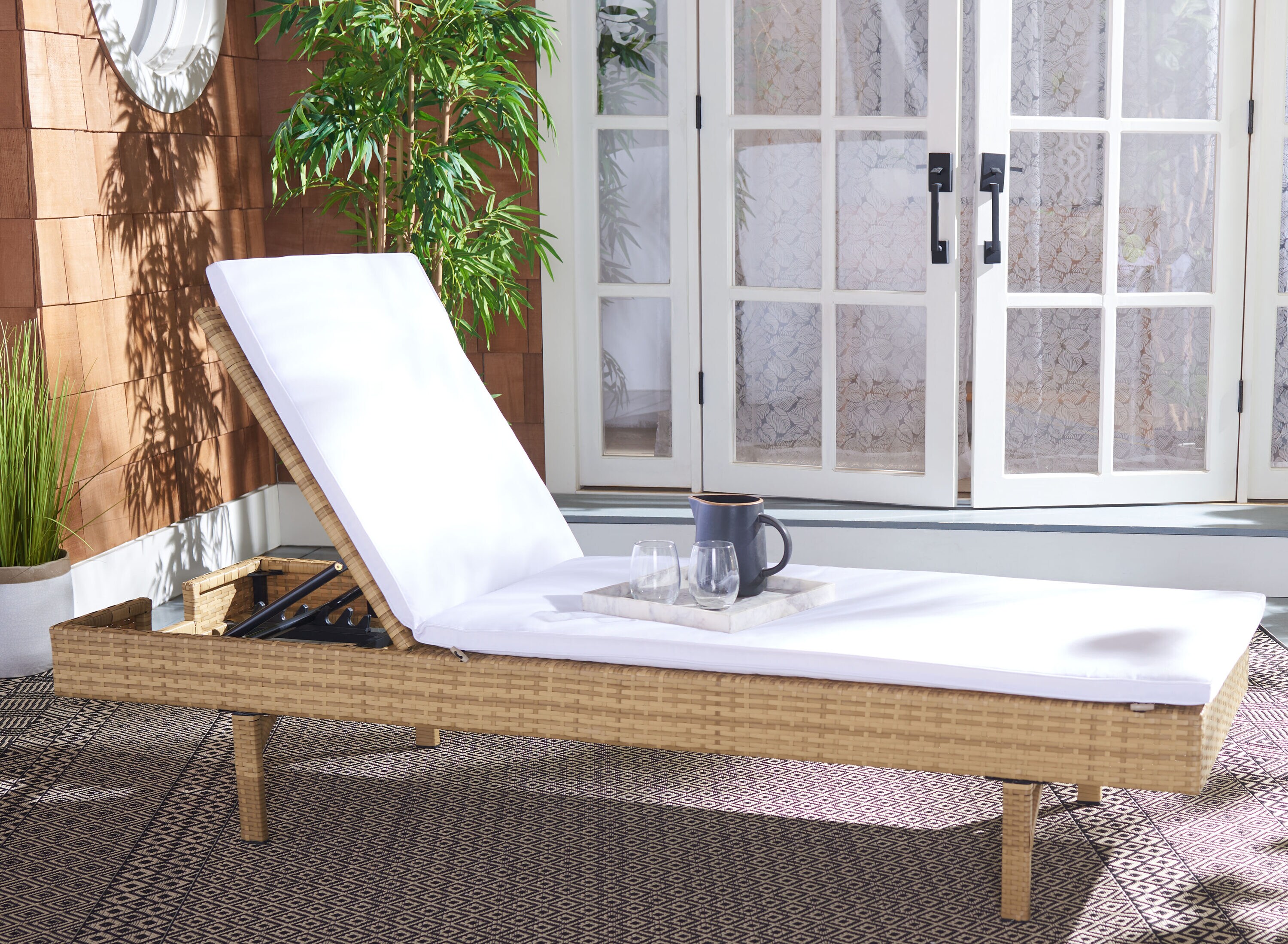 Safavieh PAT7501D Patio-Chairs - View #9