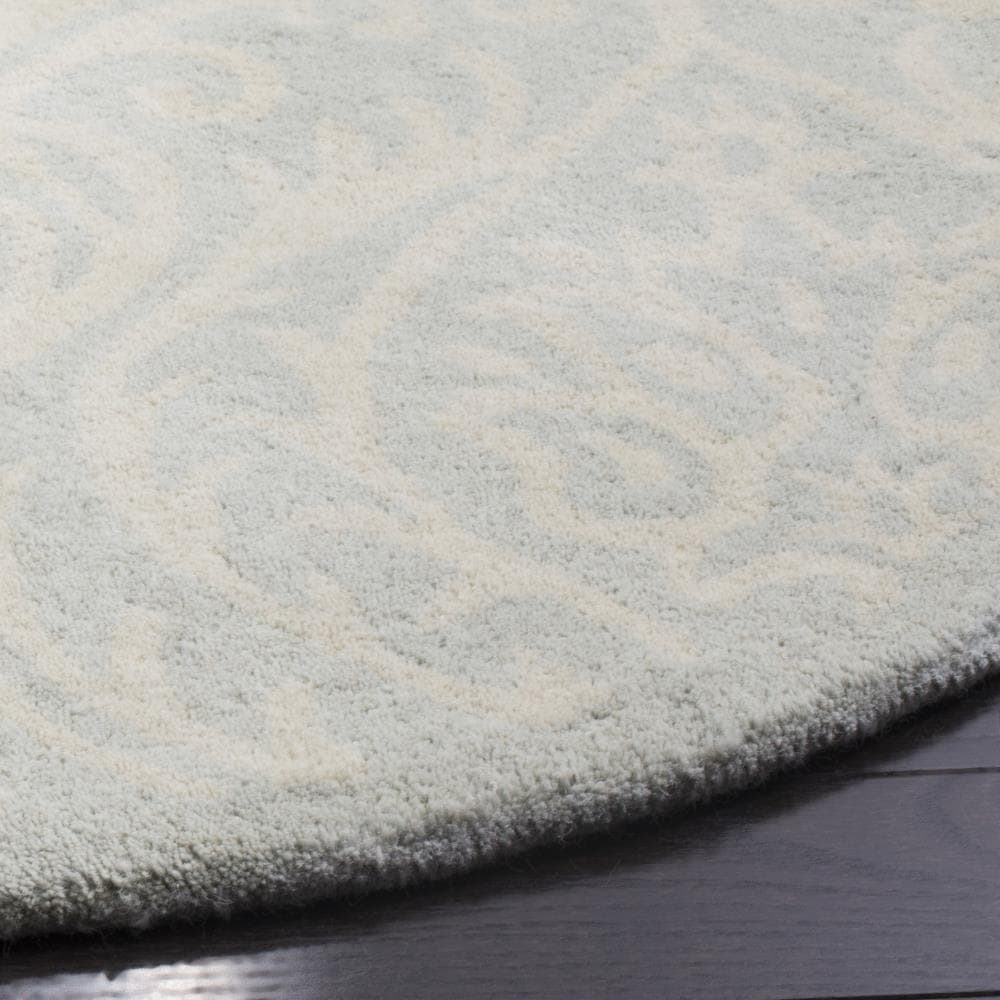 Ivory and Silver Round Hand-Tufted Wool Area Rug