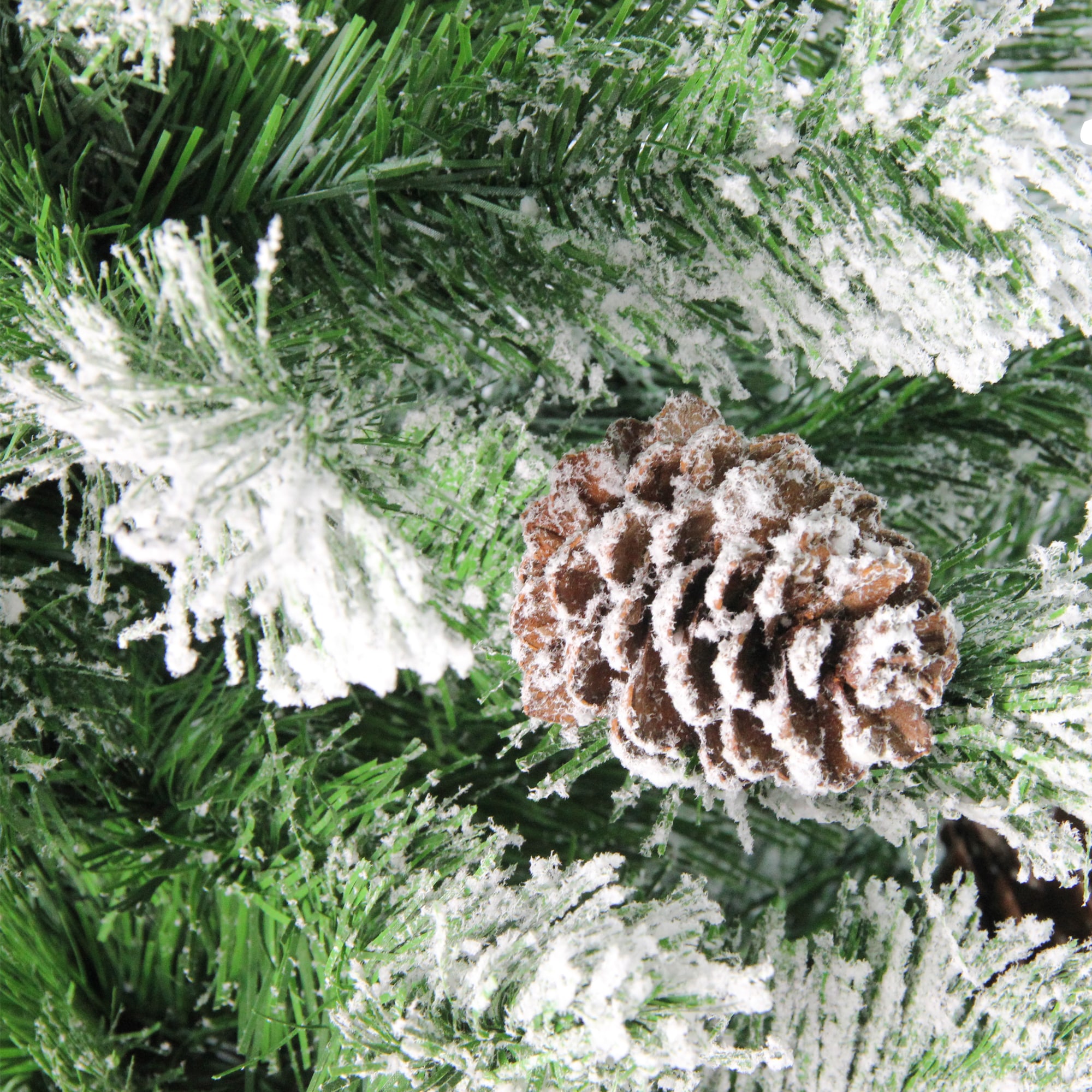 Northlight 32618576 Artificial-Christmas-Trees - View #5