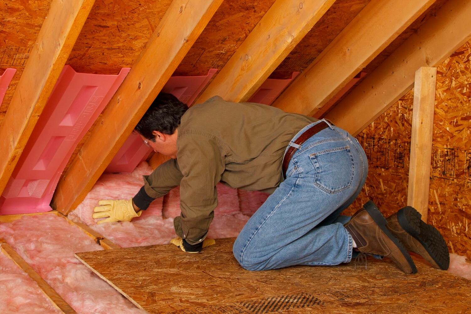 7 Insightful Facts About Fiberglass Attic Insulation - Attic Insulation  Houston - Ultimate Radiant Barrier & Insulation Houston, TX