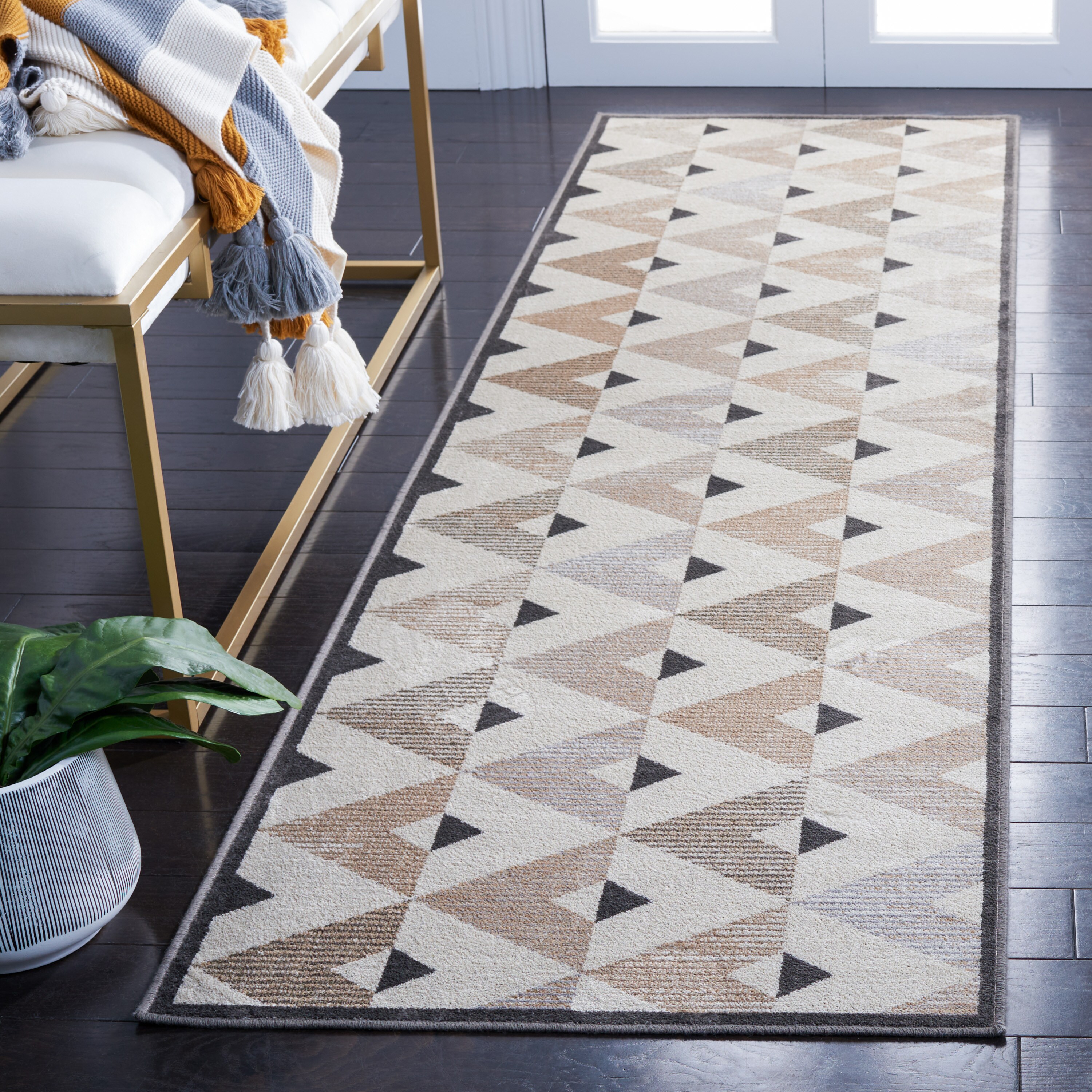 Atlas 980A Ivory Beige 2ft-2in x 8ft Runner Rug