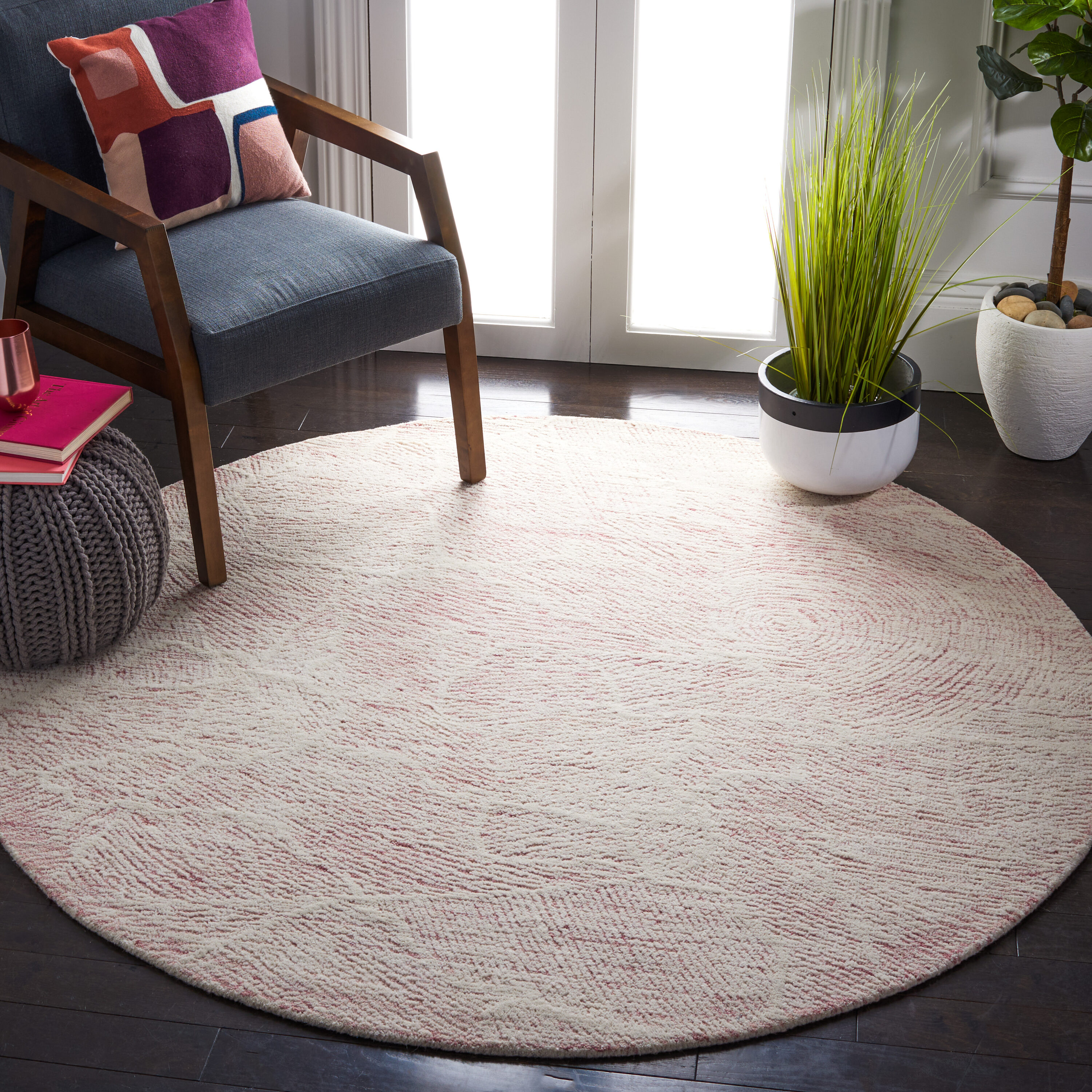  Metro 999 Pink/Ivory Solid / Tonal 6ft x 6ft Round Rug