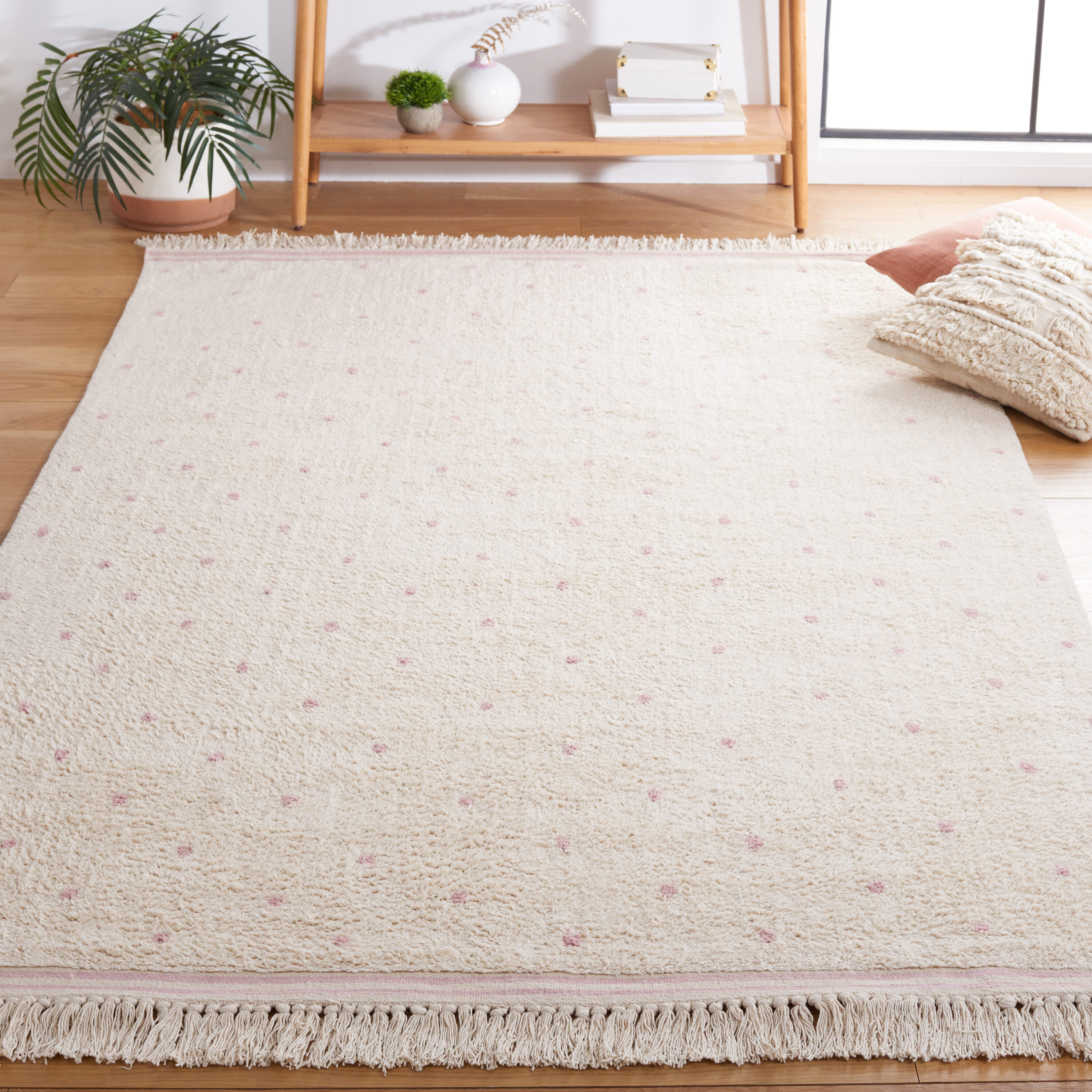 Safavieh Easy Care 5 x 8 (ft) Knotted Cotton Ivory/Pink Rectangular Indoor Polka dot Professionally Clean Only Area rug