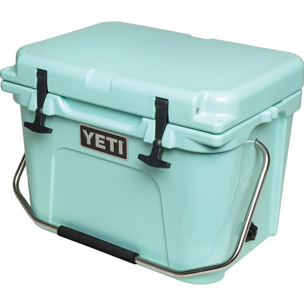 YETI Roadie 20 Insulated Chest Cooler at